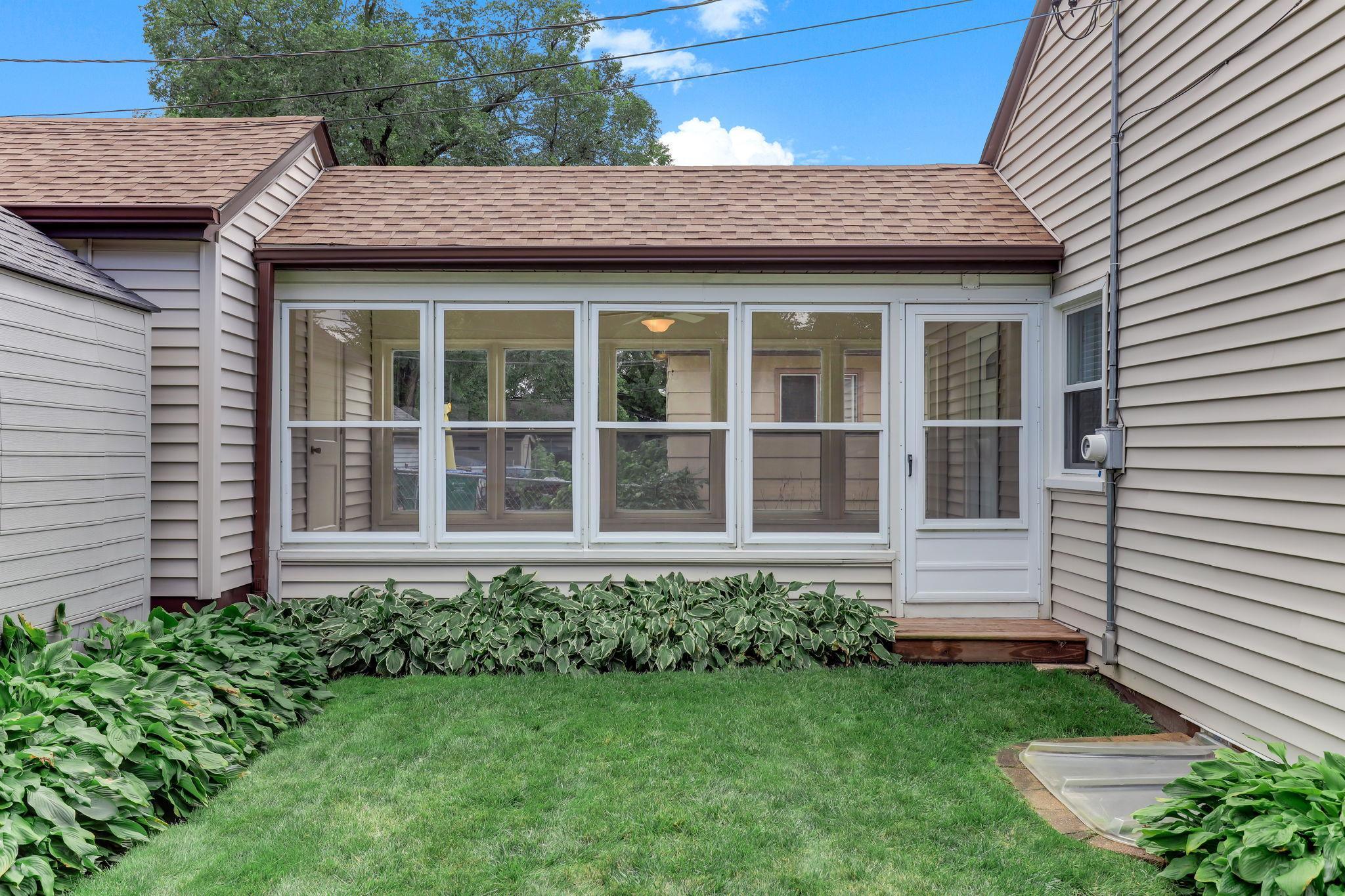 View of Residential at 2701 Webster Avenue, Saint Louis Park MN 55416, Saint Louis Park (23 of 29) - Mike Wilen | Minnesota Team Real Estate