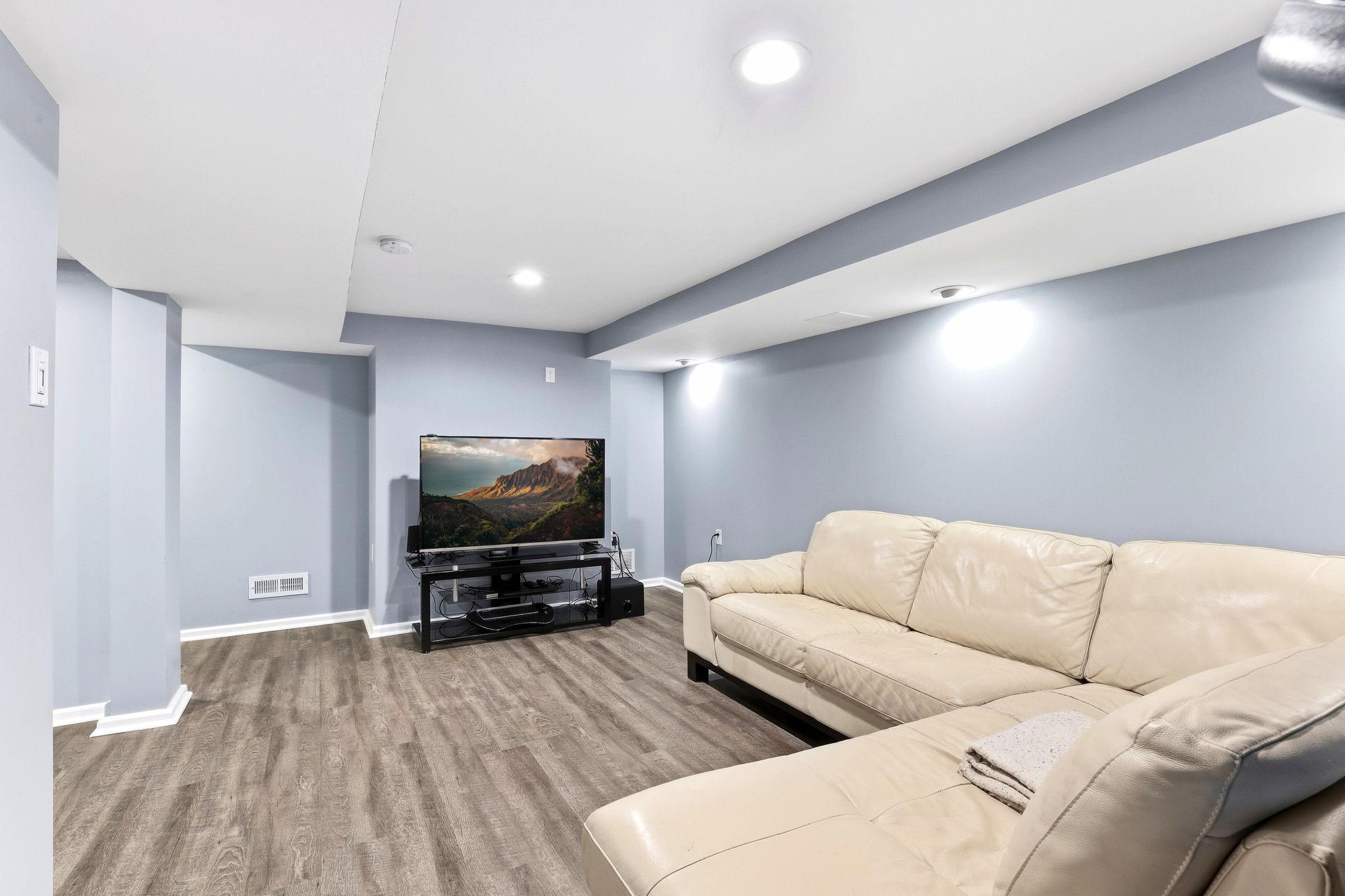 View of Residential at 2701 Webster Avenue, Saint Louis Park MN 55416, Saint Louis Park (12 of 29) - Mike Wilen | Minnesota Team Real Estate