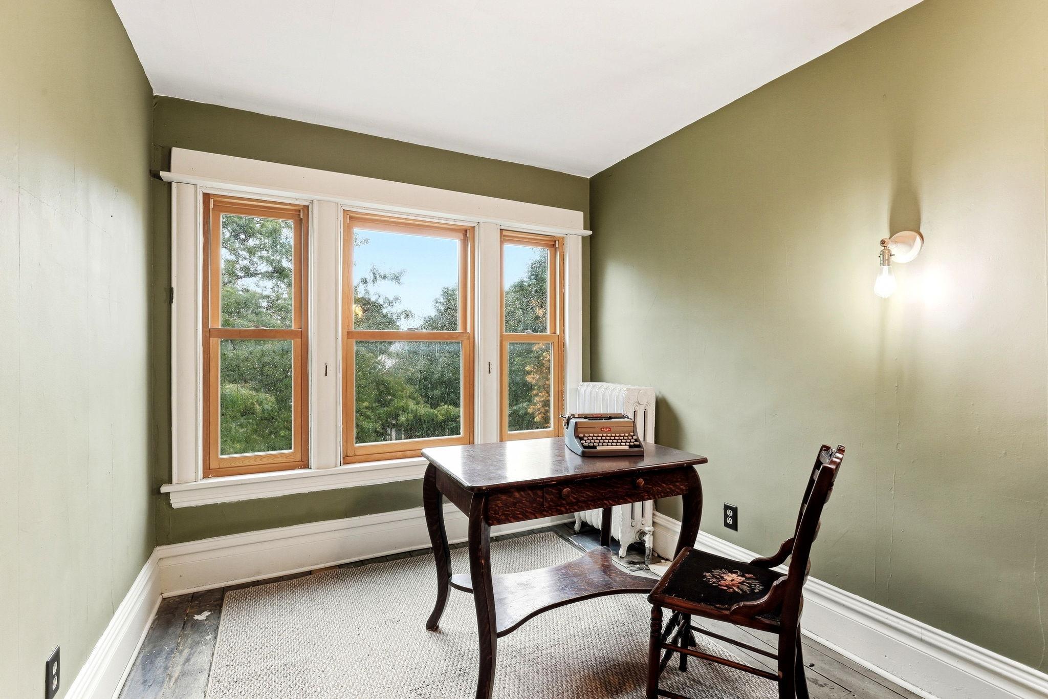 View of Residential at 2700 Bryant Avenue, Minneapolis MN 55408, Minneapolis (25 of 35) - Mike Wilen | Minnesota Team Real Estate
