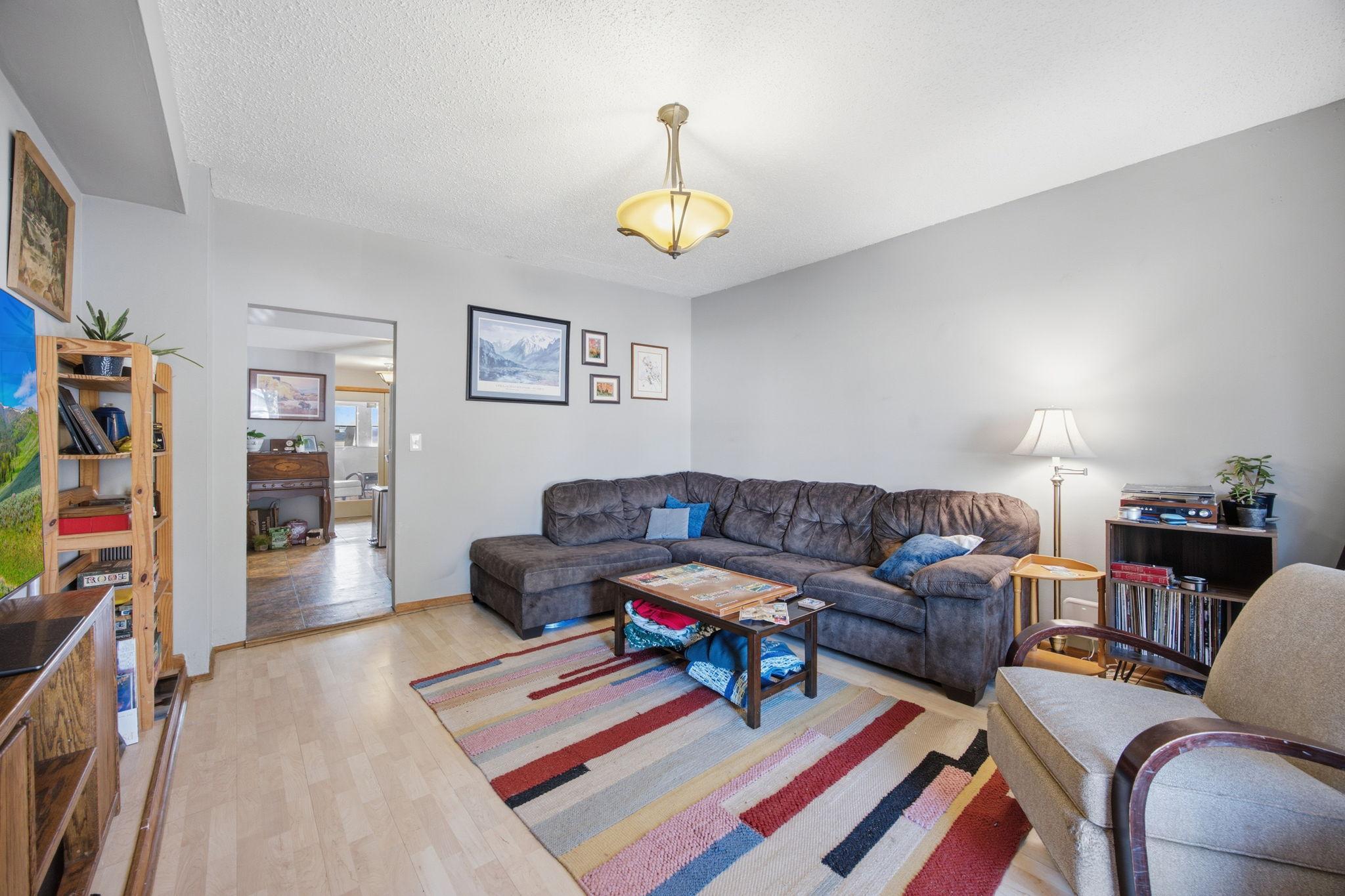 View of Residential at 718 19th Avenue, Minneapolis MN 55418, Minneapolis (3 of 20) - Mike Wilen | Minnesota Team Real Estate