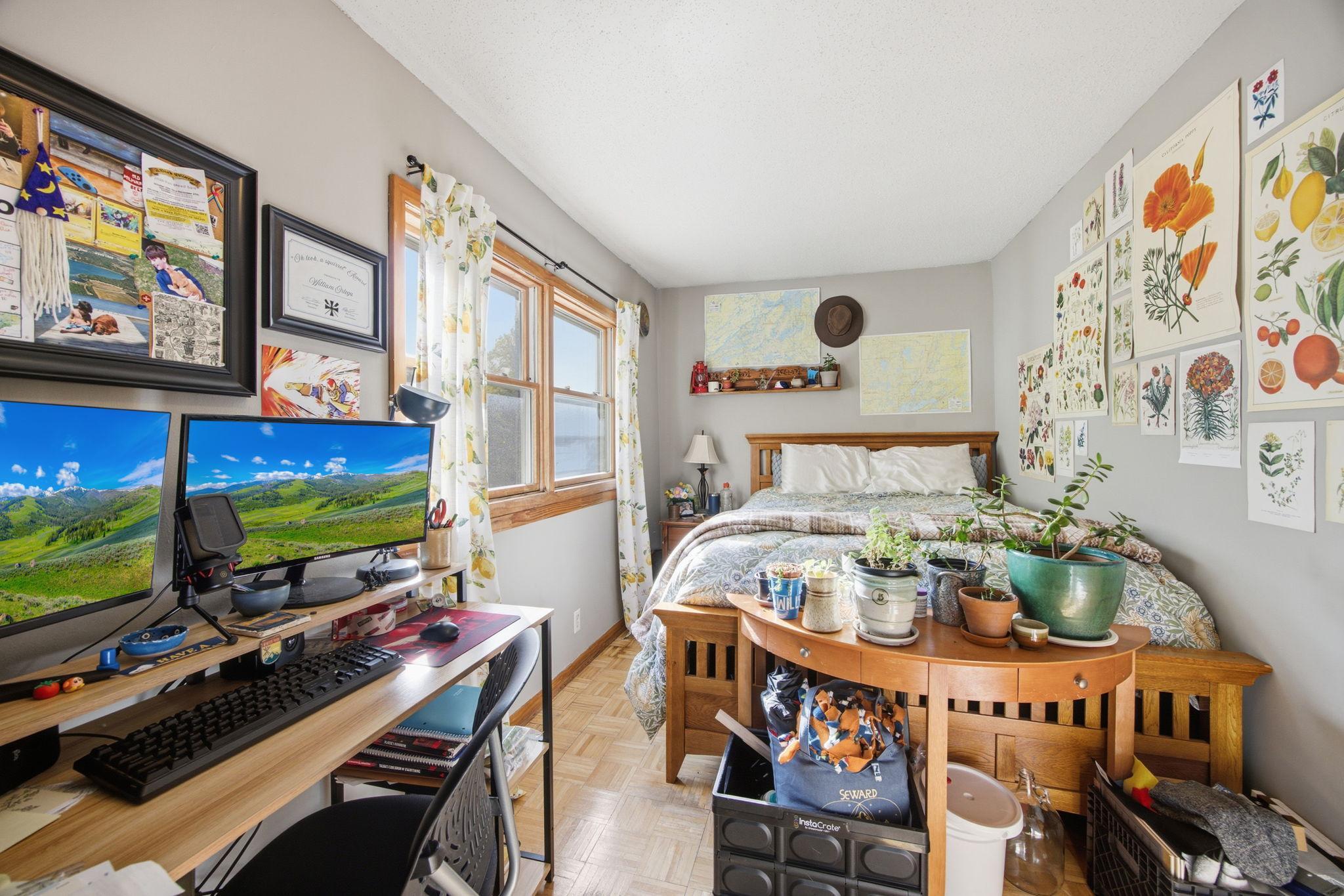 View of Residential at 718 19th Avenue, Minneapolis MN 55418, Minneapolis (12 of 20) - Mike Wilen | Minnesota Team Real Estate