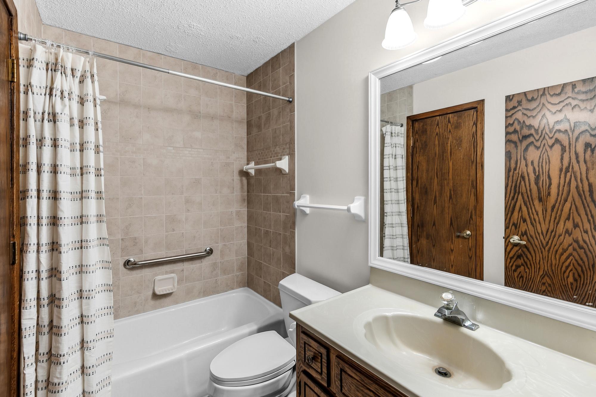 View of Residential at 12885 Germane Avenue, Apple Valley MN 55124, Apple Valley (20 of 36) - Mike Wilen | Minnesota Team Real Estate