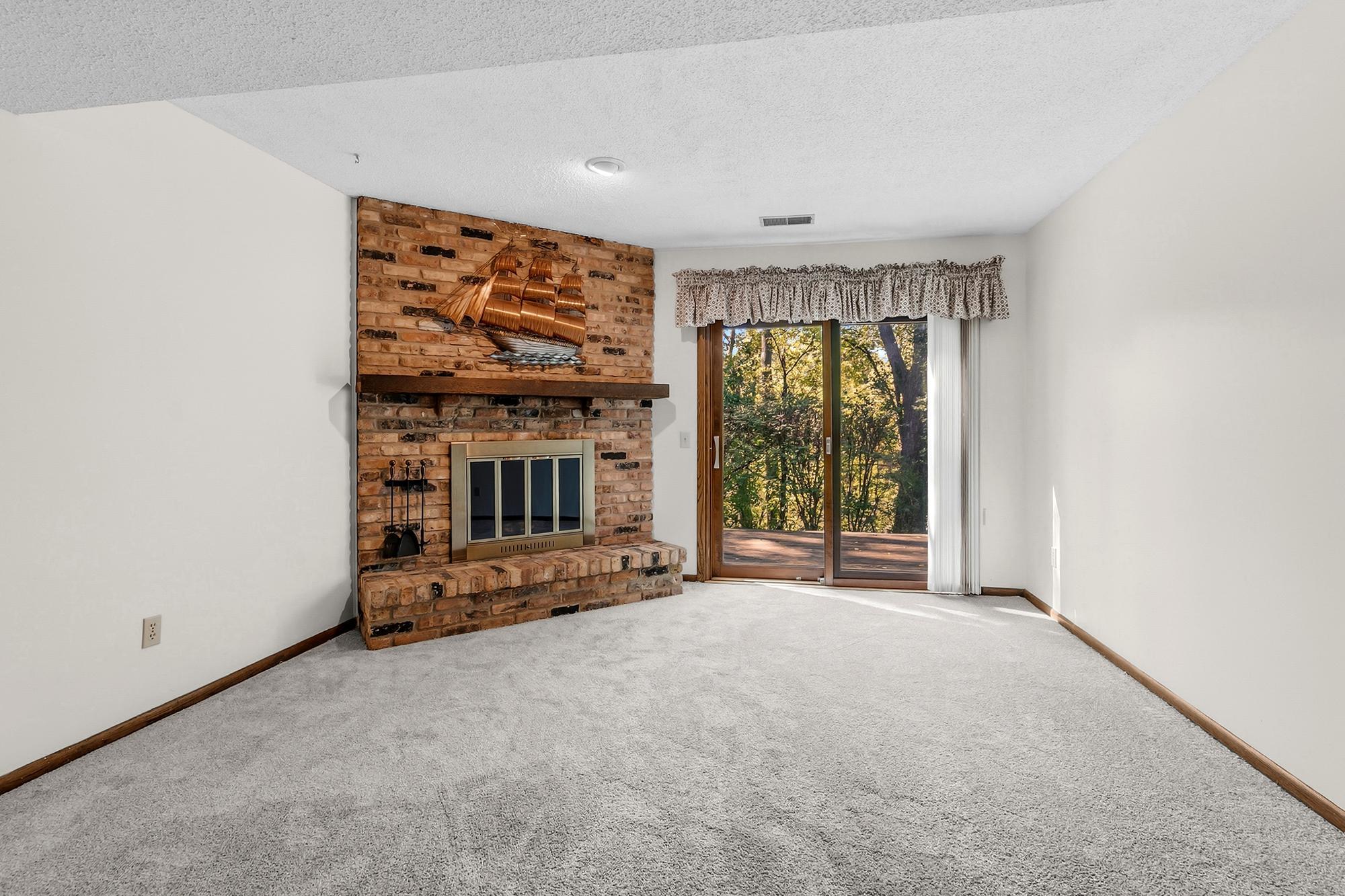 View of Residential at 12885 Germane Avenue, Apple Valley MN 55124, Apple Valley (25 of 36) - Mike Wilen | Minnesota Team Real Estate