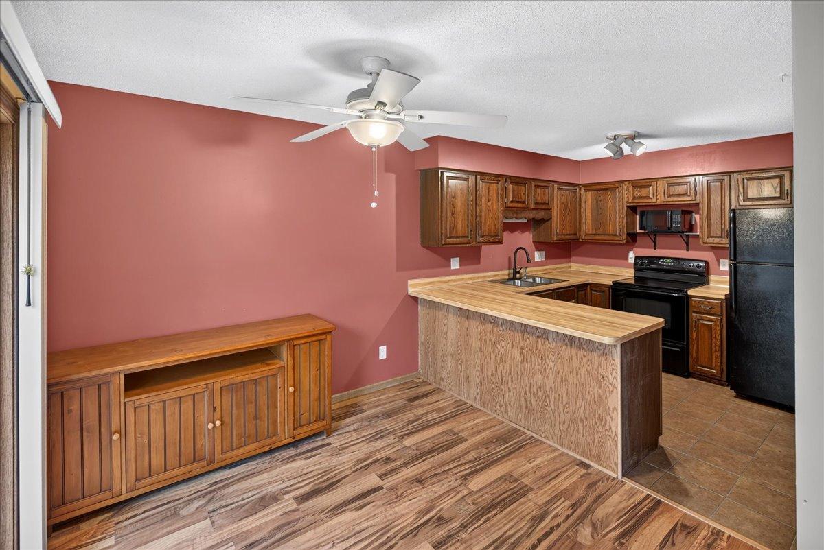 View of Residential at 6109 Creek View Trail, Minnetonka MN 55345, Minnetonka (37 of 39) - Mike Wilen | Minnesota Team Real Estate