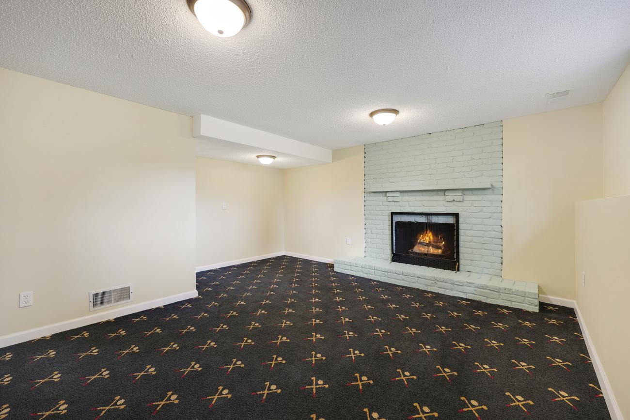 View of Residential at 233 104th Avenue, Coon Rapids MN 55448, Coon Rapids (18 of 34) - Mike Wilen | Minnesota Team Real Estate