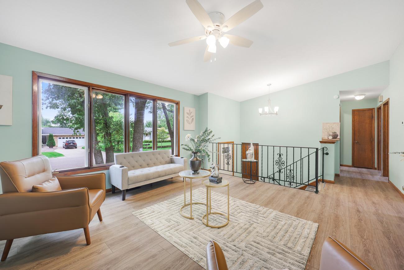 View of Residential at 233 104th Avenue, Coon Rapids MN 55448, Coon Rapids (5 of 34) - Mike Wilen | Minnesota Team Real Estate