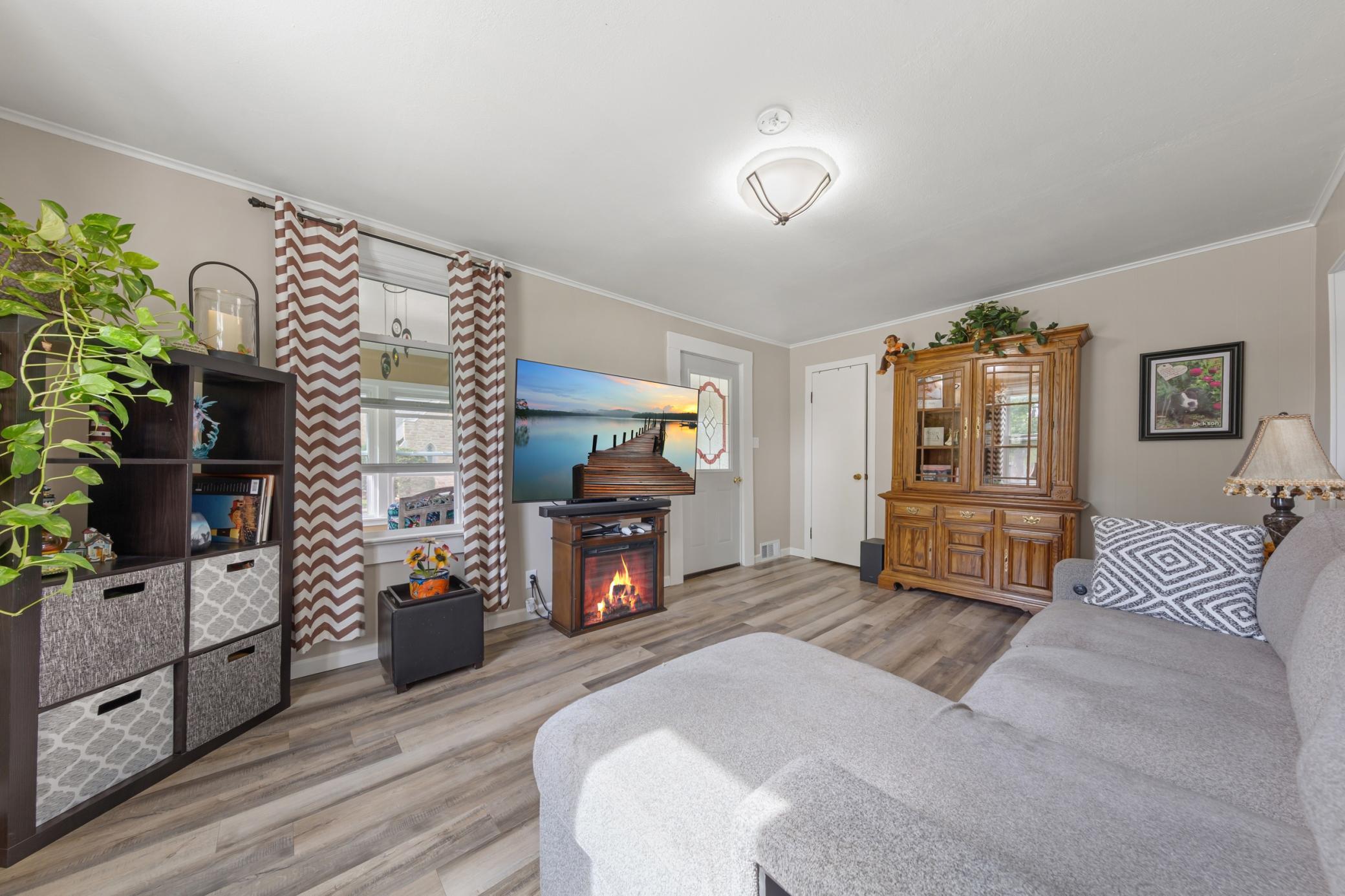 View of Residential at 321 Oak Street, Le Sueur MN 56058, Le Sueur (7 of 20) - Mike Wilen | Minnesota Team Real Estate