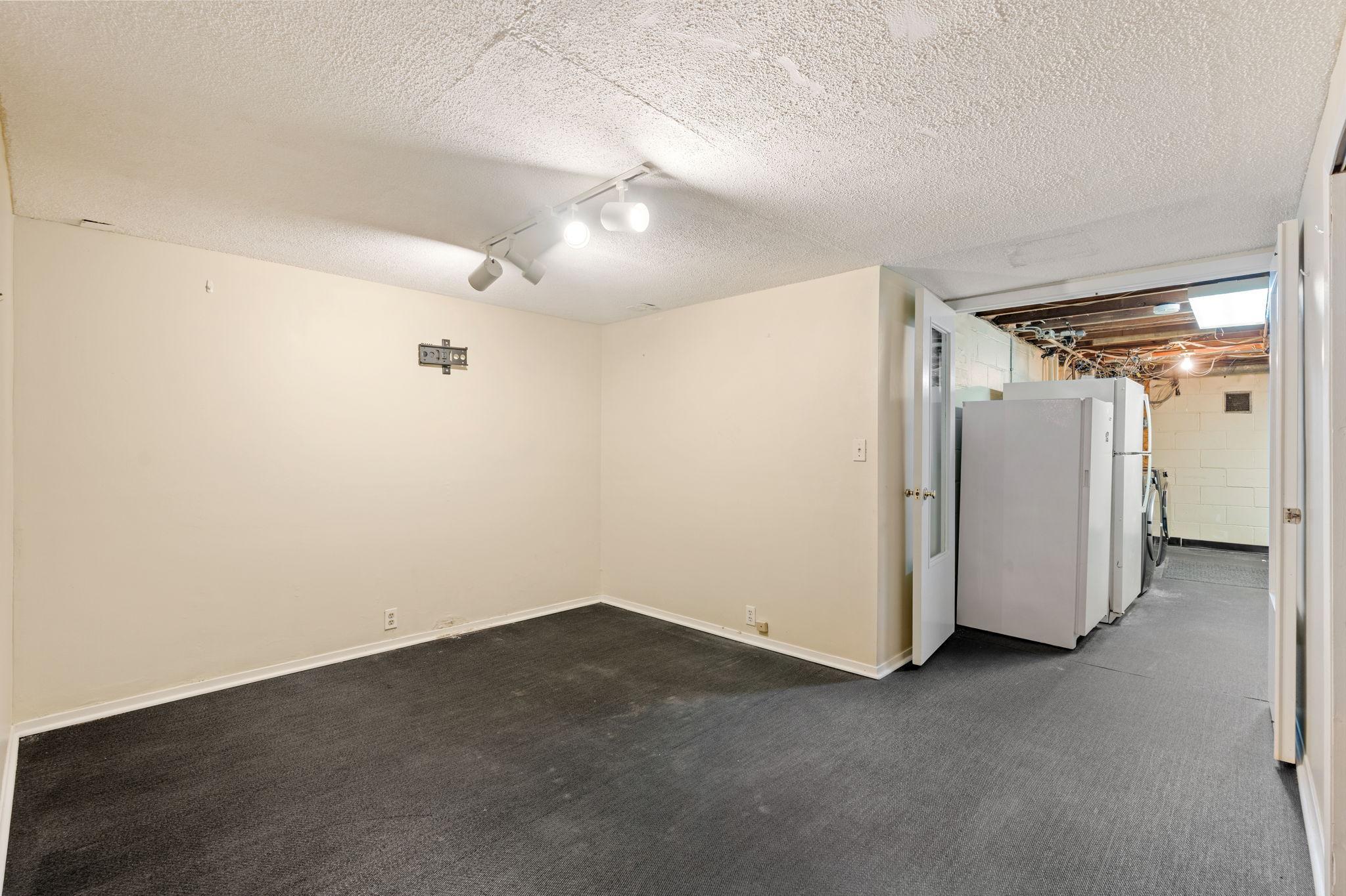 View of Residential at 5108 Oxford Avenue, Edina MN 55436, Edina (47 of 52) - Mike Wilen | Minnesota Team Real Estate