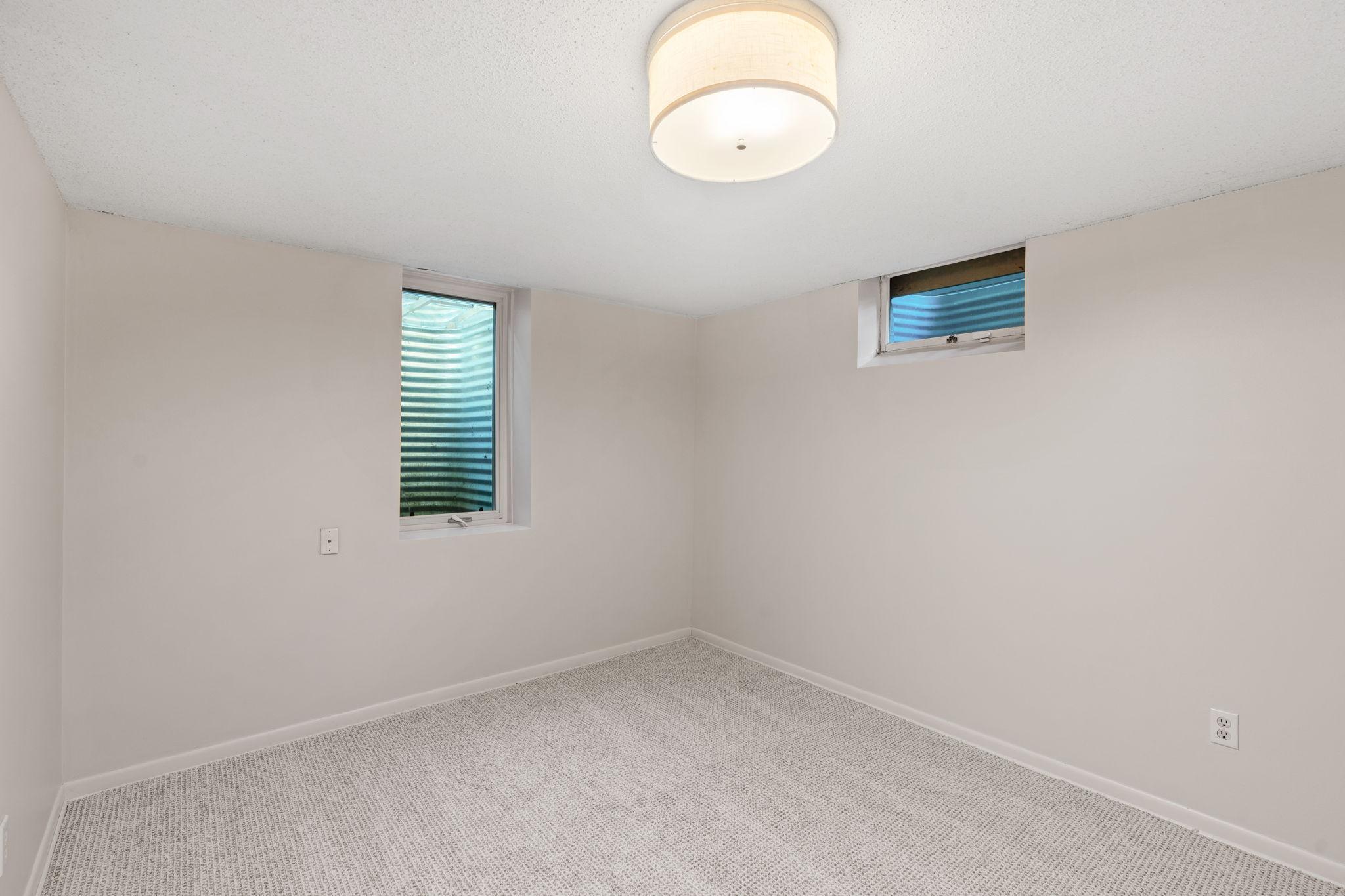 View of Residential at 5108 Oxford Avenue, Edina MN 55436, Edina (42 of 52) - Mike Wilen | Minnesota Team Real Estate