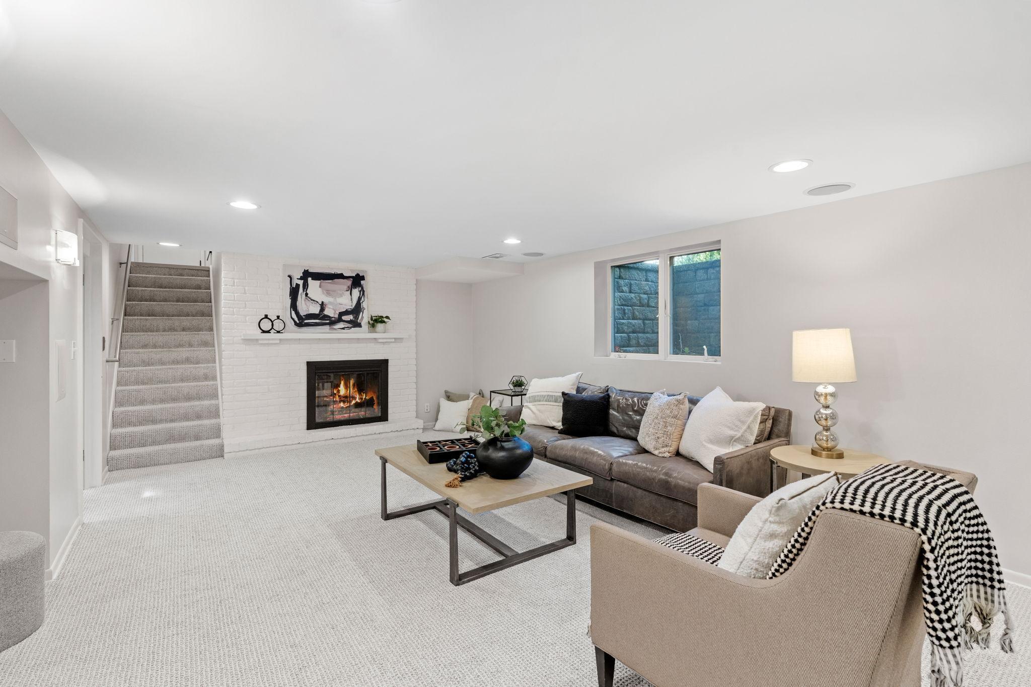View of Residential at 5108 Oxford Avenue, Edina MN 55436, Edina (38 of 52) - Mike Wilen | Minnesota Team Real Estate