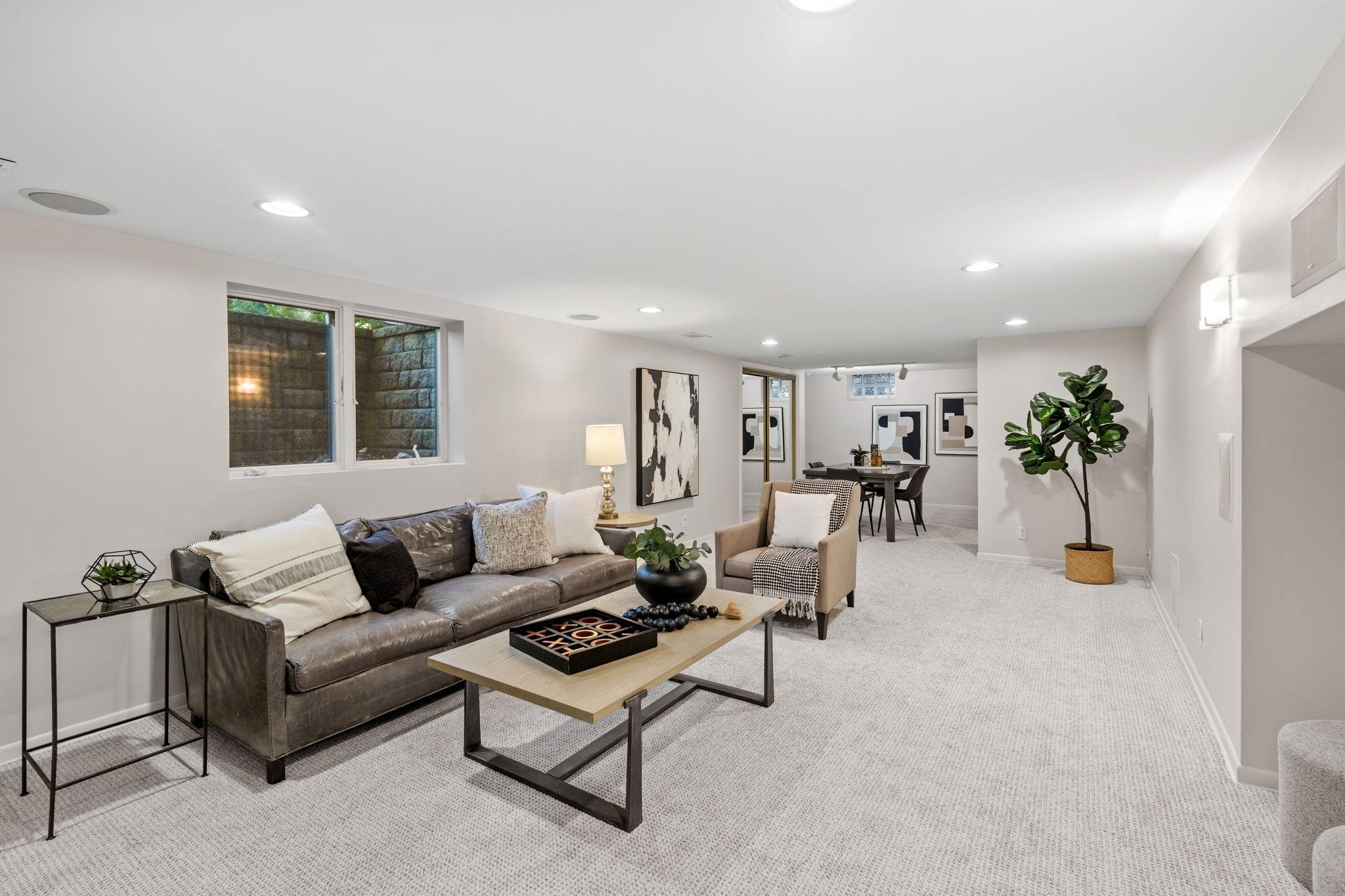 View of Residential at 5108 Oxford Avenue, Edina MN 55436, Edina (37 of 52) - Mike Wilen | Minnesota Team Real Estate