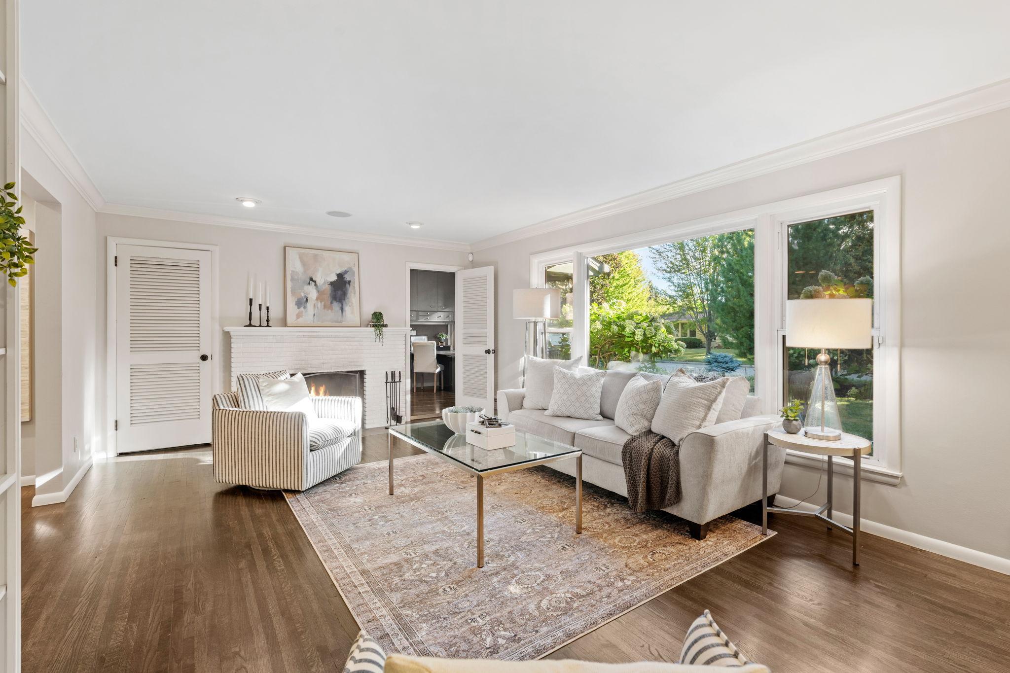 View of Residential at 5108 Oxford Avenue, Edina MN 55436, Edina (8 of 52) - Mike Wilen | Minnesota Team Real Estate