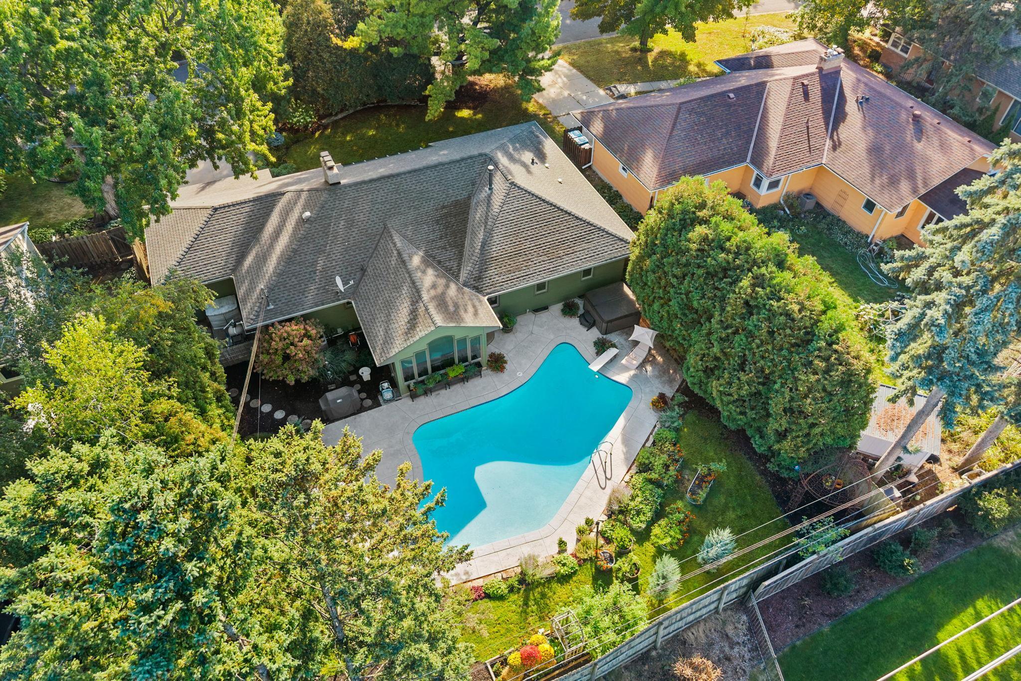 View of Residential at 5108 Oxford Avenue, Edina MN 55436, Edina (51 of 52) - Mike Wilen | Minnesota Team Real Estate