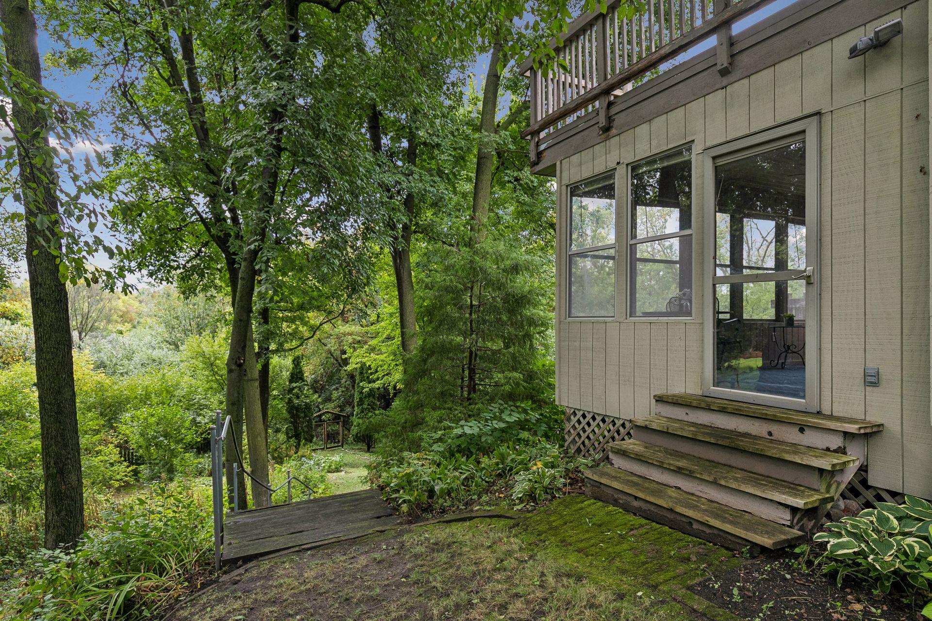 View of Residential at 15549 Michele Lane, Eden Prairie MN 55346, Eden Prairie (38 of 53) - Mike Wilen | Minnesota Team Real Estate