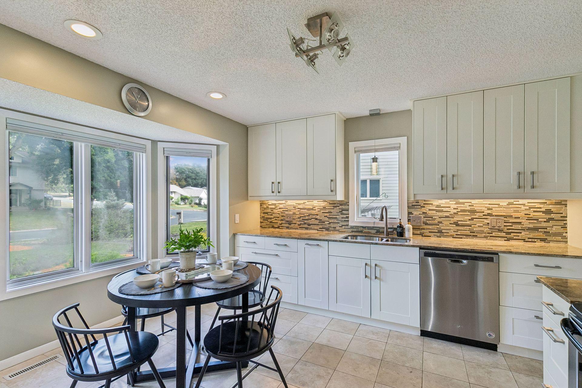 View of Residential at 15549 Michele Lane, Eden Prairie MN 55346, Eden Prairie (10 of 53) - Mike Wilen | Minnesota Team Real Estate