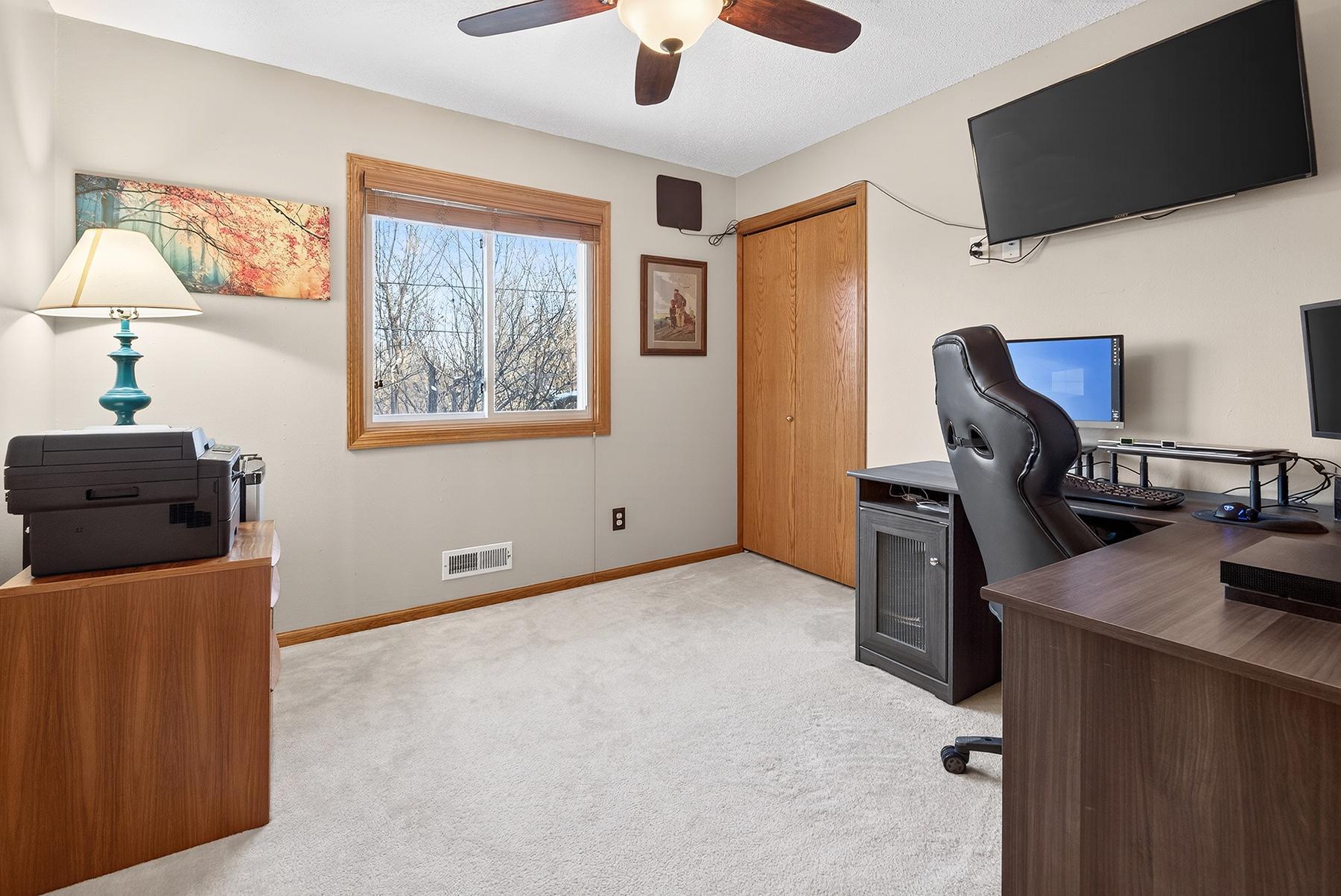 View of Residential at 3271 Dodd Lane, Eagan MN 55121, Eagan (14 of 20) - Mike Wilen | Minnesota Team Real Estate