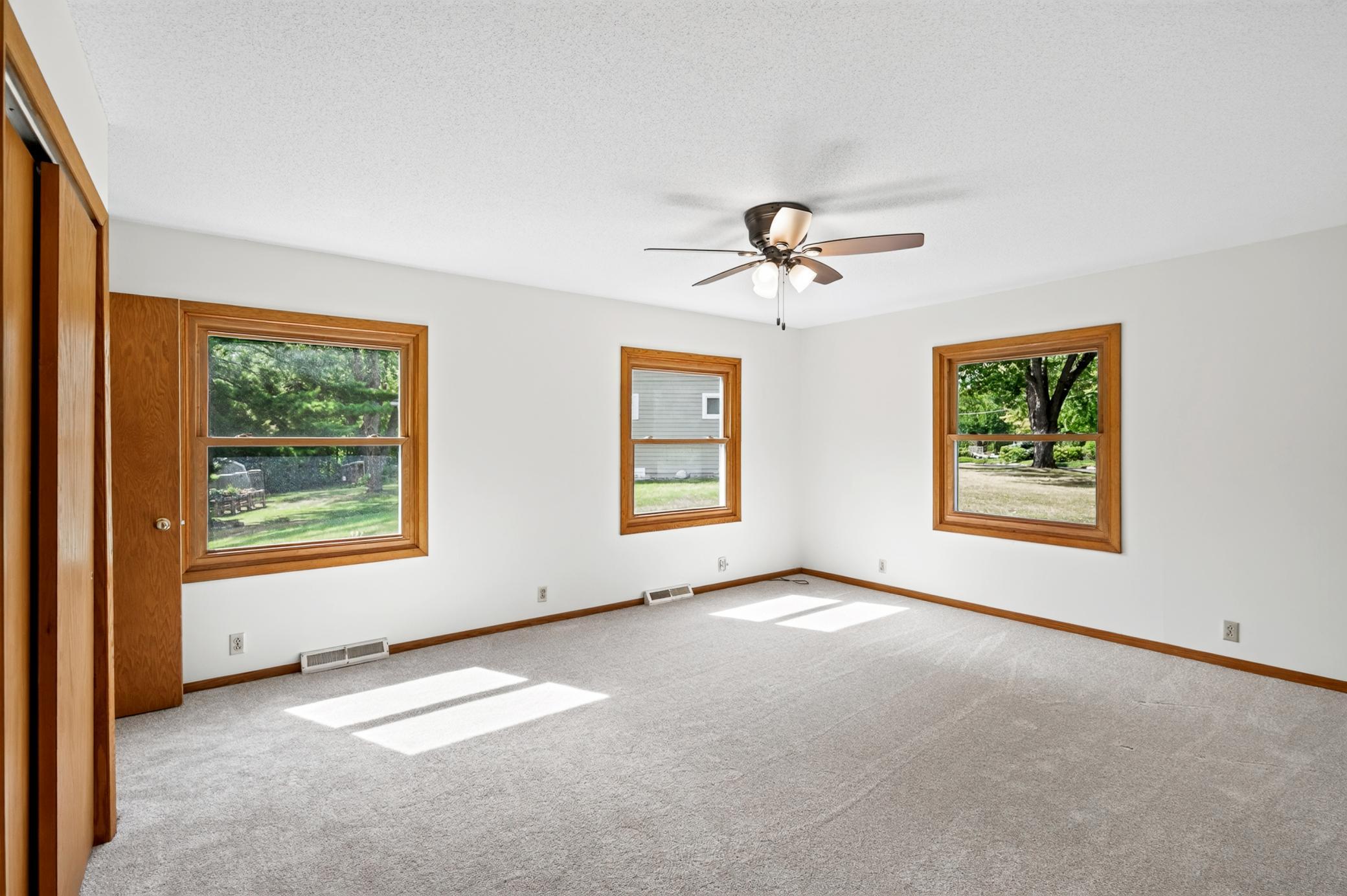 View of Residential at 6015 Aspen Road, Mound MN 55364, Mound (12 of 30) - Mike Wilen | Minnesota Team Real Estate