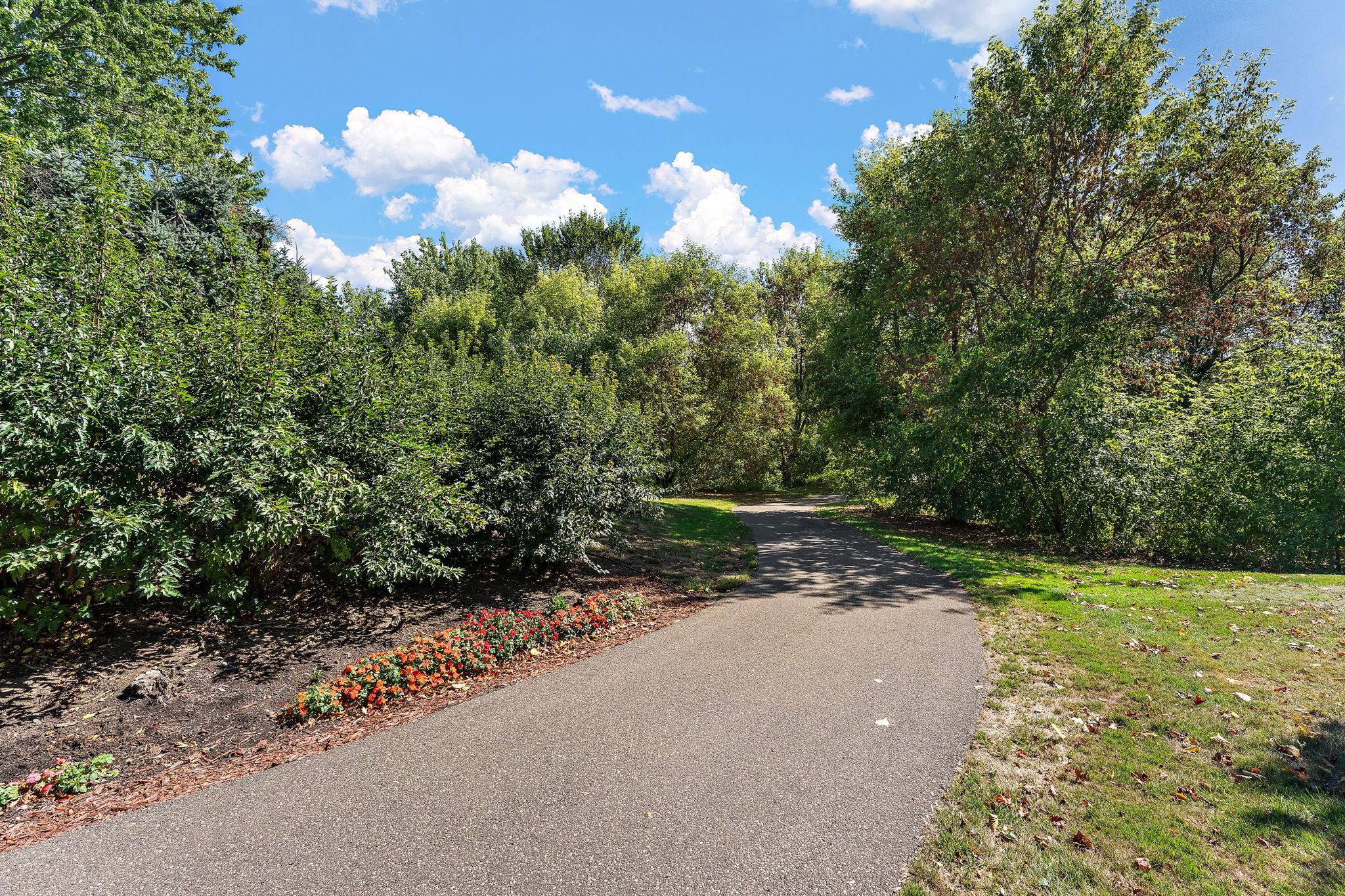 View of Residential at 978 Winterberry Drive, Woodbury MN 55125, Woodbury (7 of 35) - Mike Wilen | Minnesota Team Real Estate