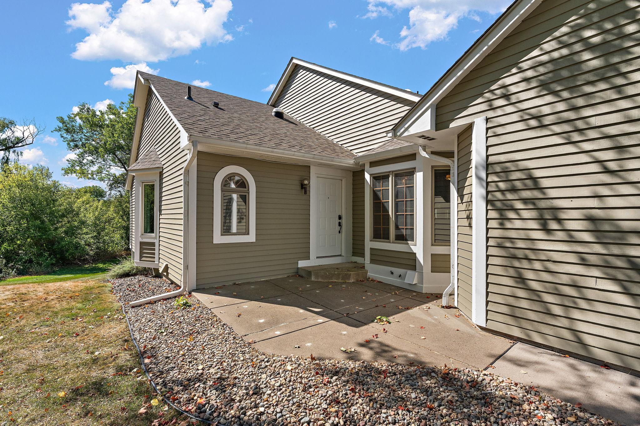 View of Residential at 978 Winterberry Drive, Woodbury MN 55125, Woodbury (2 of 35) - Mike Wilen | Minnesota Team Real Estate