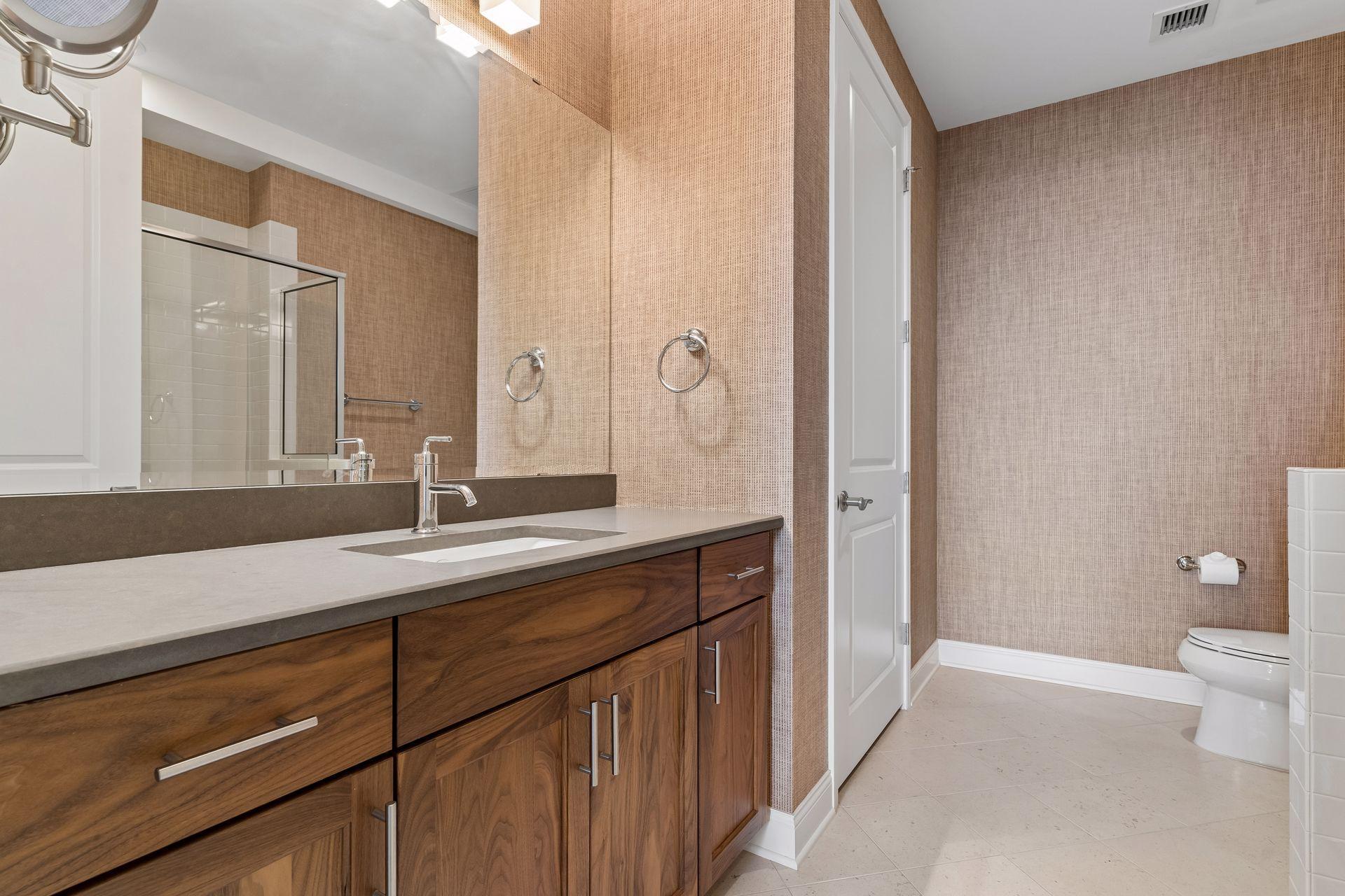 View of Residential at 100 3rd Avenue #3302, Minneapolis MN 55401, Minneapolis (64 of 90) - Mike Wilen | Minnesota Team Real Estate