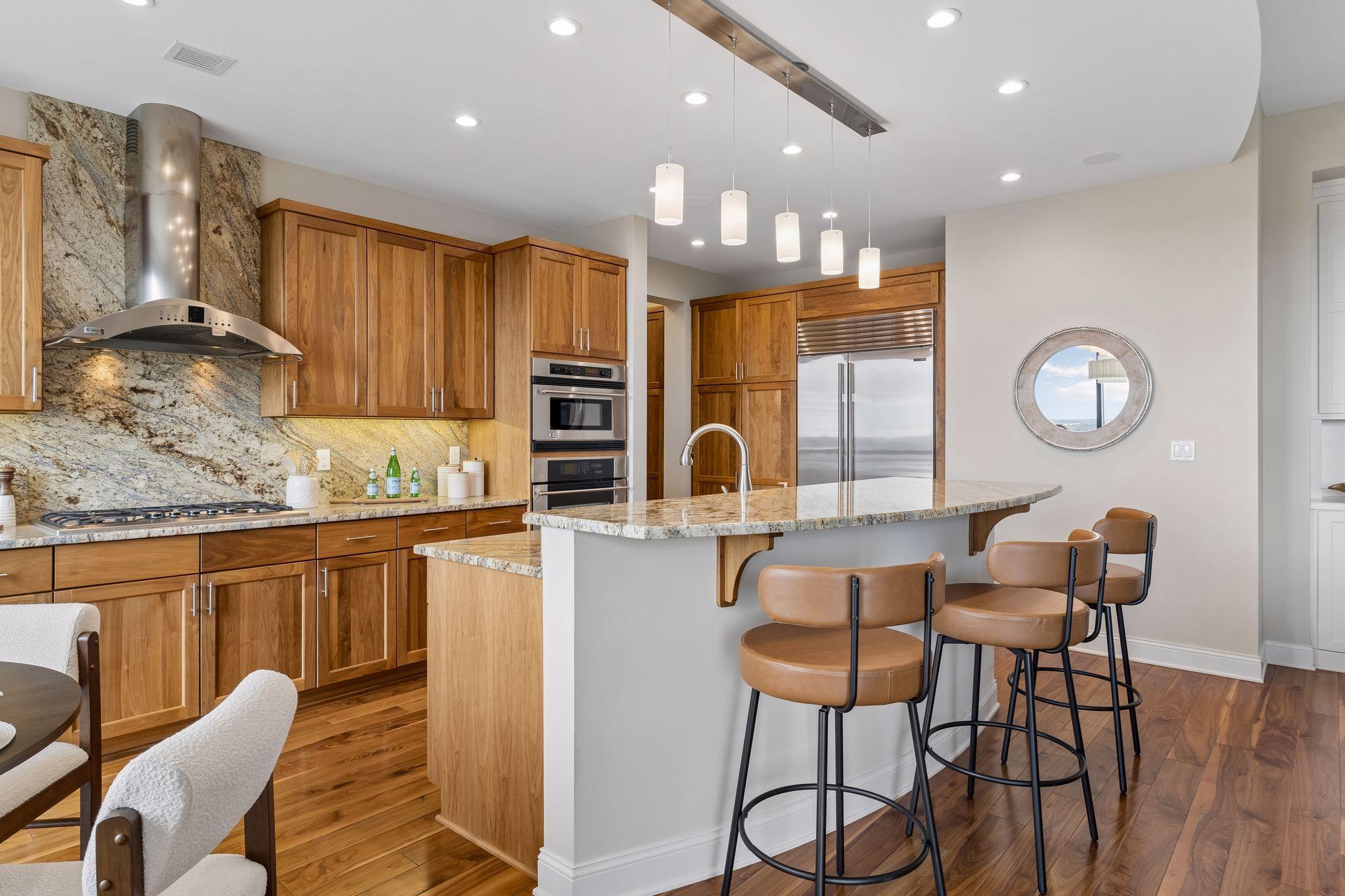 View of Residential at 100 3rd Avenue #3302, Minneapolis MN 55401, Minneapolis (37 of 90) - Mike Wilen | Minnesota Team Real Estate