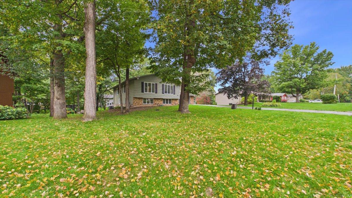 View of Residential at 2230 Urbandale Lane, Plymouth MN 55447, Plymouth (4 of 63) - Mike Wilen | Minnesota Team Real Estate