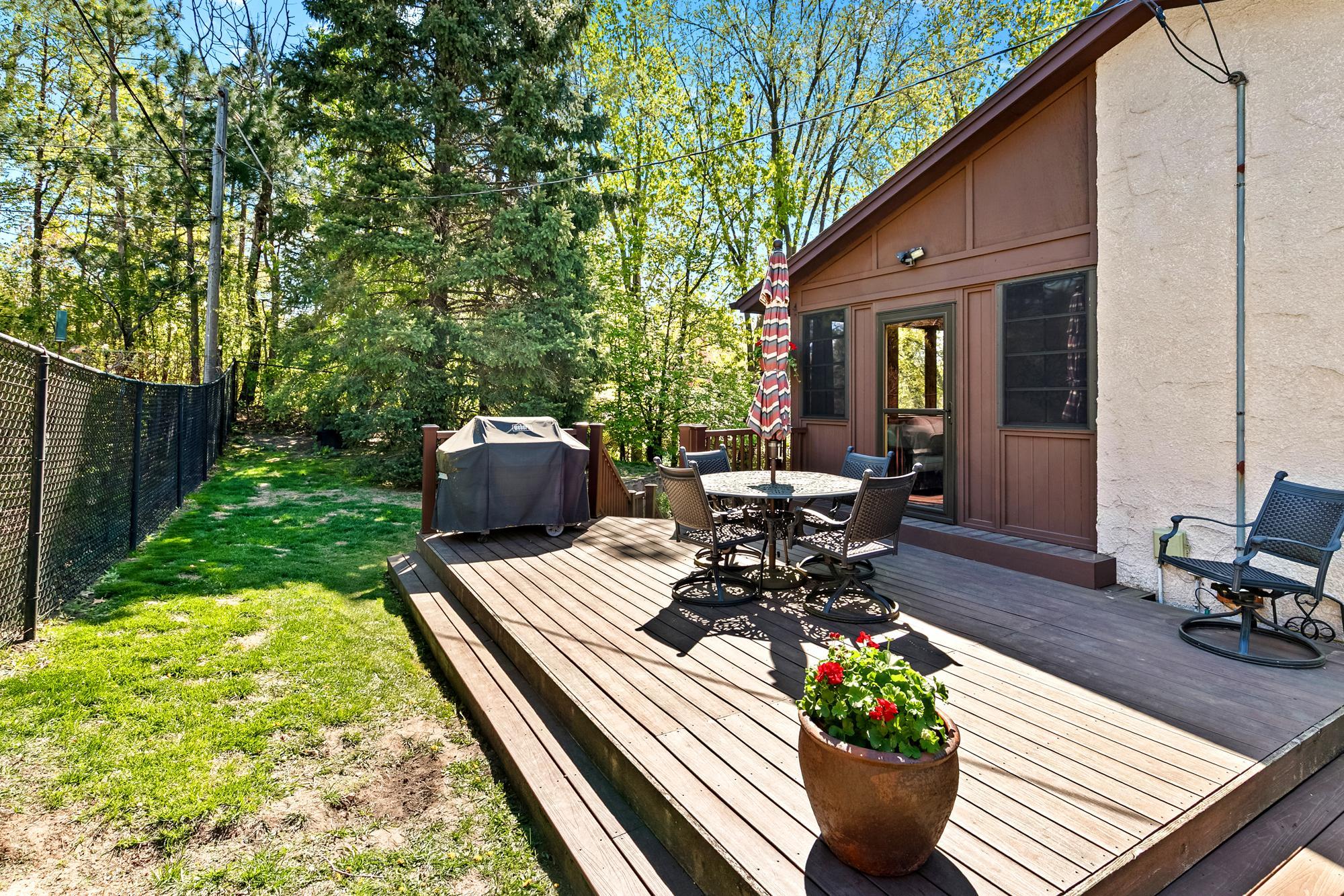 View of Residential at 4030 Mackubin Street, Shoreview MN 55126, Shoreview (19 of 44) - Mike Wilen | Minnesota Team Real Estate