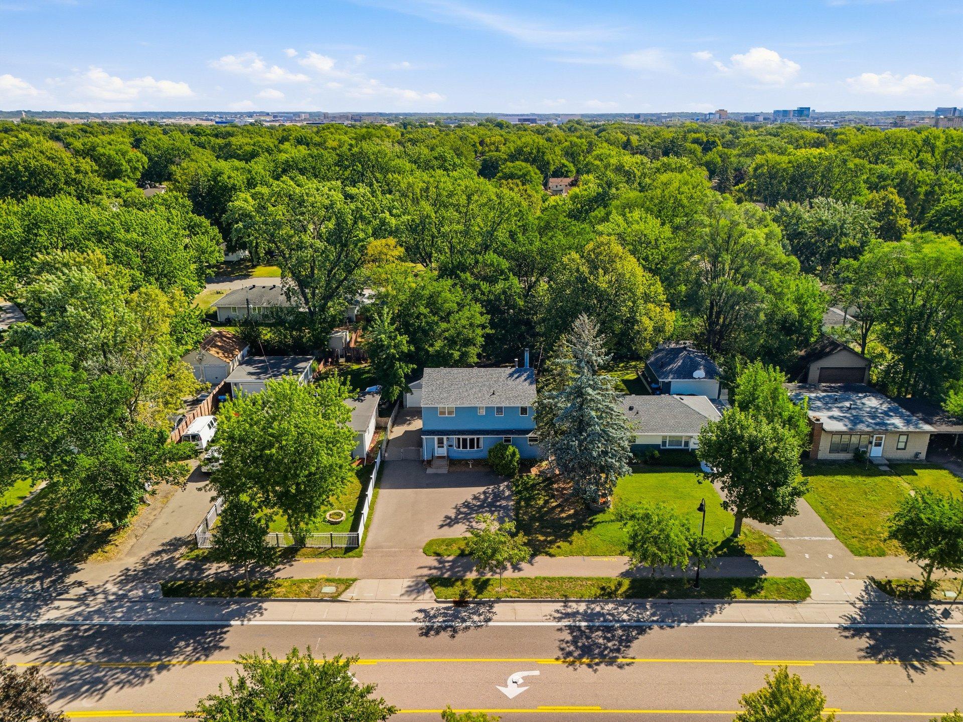 View of Residential at 7417 Portland Avenue, Richfield MN 55423, Richfield (58 of 66) - Mike Wilen | Minnesota Team Real Estate