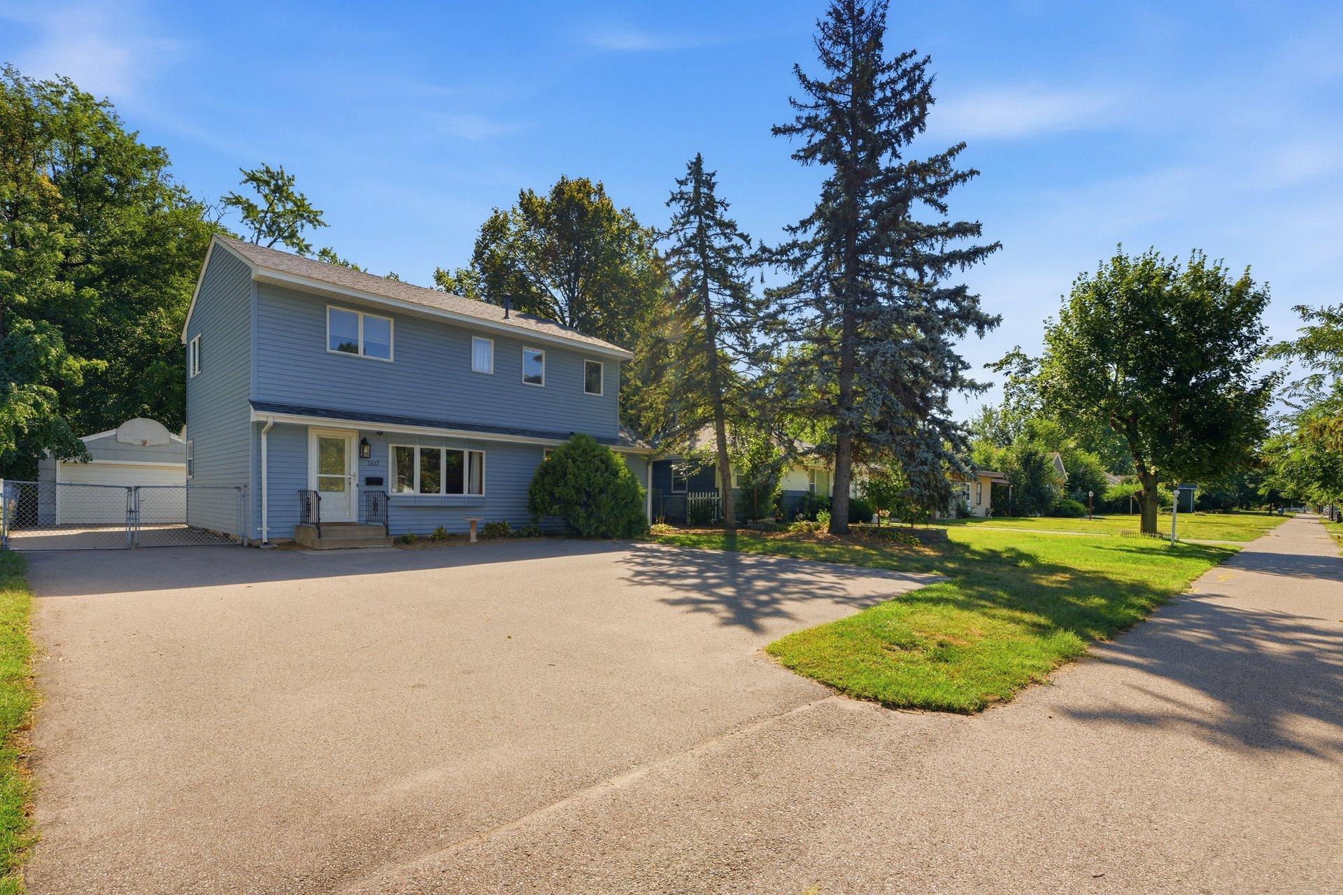 View of Residential at 7417 Portland Avenue, Richfield MN 55423, Richfield (3 of 66) - Mike Wilen | Minnesota Team Real Estate