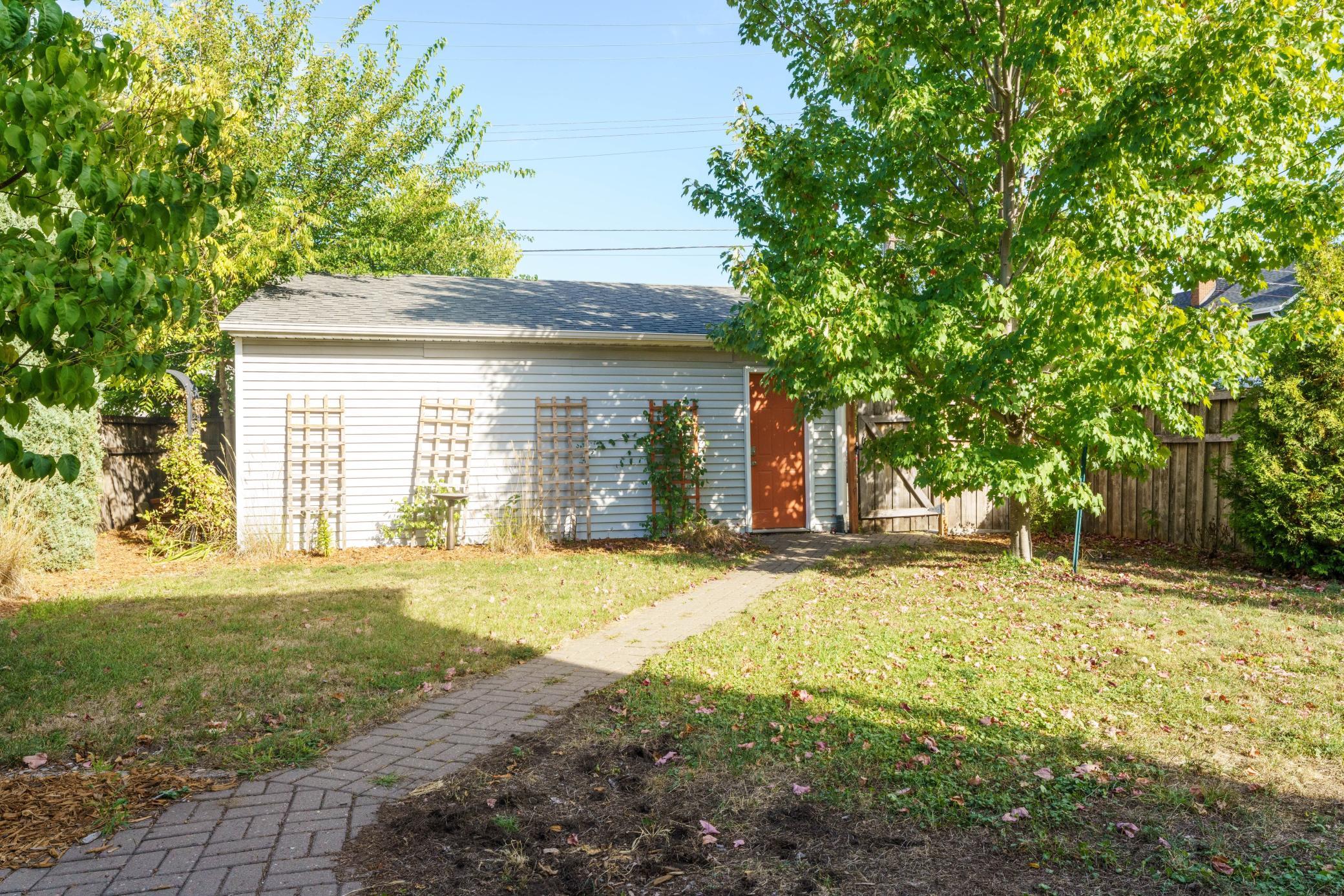 View of Residential at 3453 Aldrich Avenue, Minneapolis MN 55408, Minneapolis (21 of 23) - Mike Wilen | Minnesota Team Real Estate
