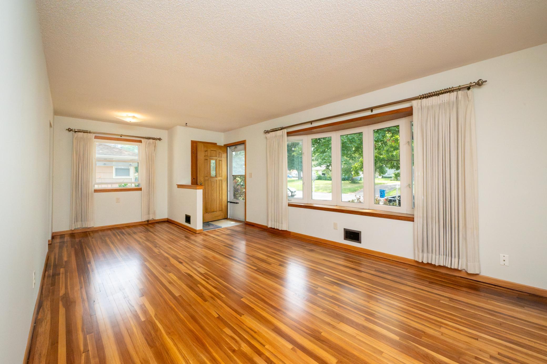 View of Residential at 671 58th Avenue, Fridley MN 55432, Fridley (7 of 37) - Mike Wilen | Minnesota Team Real Estate