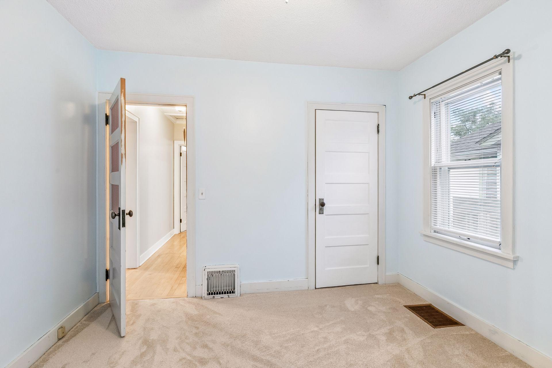 View of Residential at 4412 Newton Avenue, Minneapolis MN 55412, Minneapolis (18 of 40) - Mike Wilen | Minnesota Team Real Estate