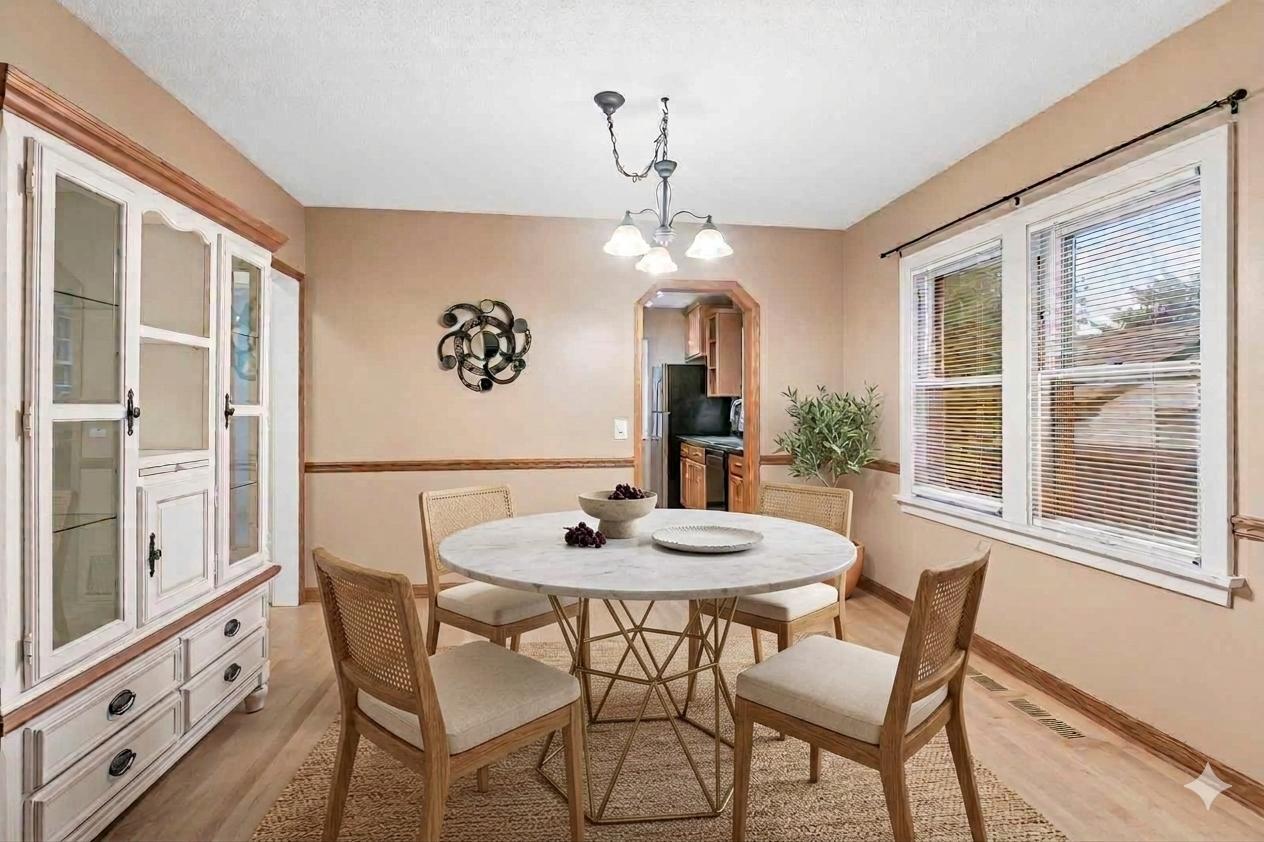 View of Residential at 4412 Newton Avenue, Minneapolis MN 55412, Minneapolis (6 of 40) - Mike Wilen | Minnesota Team Real Estate