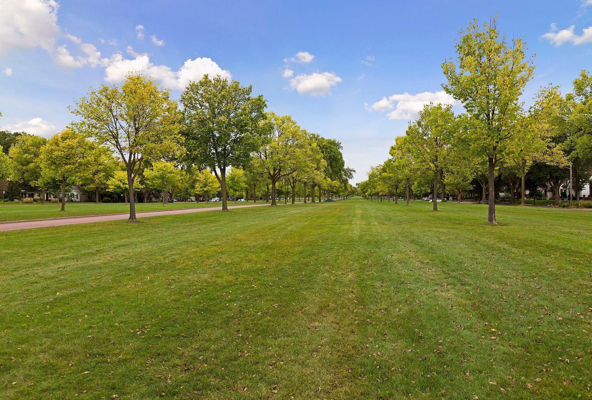 View of Residential at 4412 Newton Avenue, Minneapolis MN 55412, Minneapolis (37 of 40) - Mike Wilen | Minnesota Team Real Estate