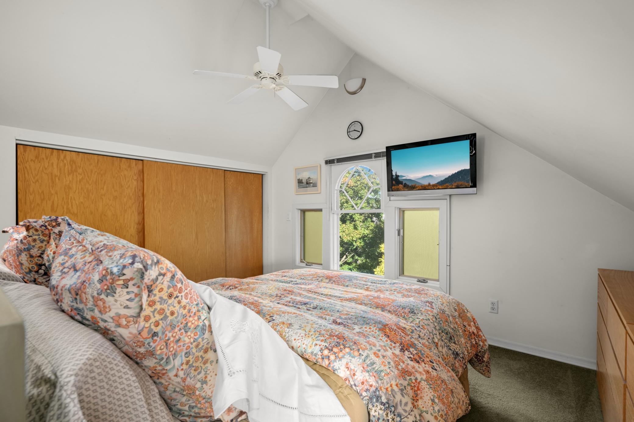 View of Residential at 3314 Holmes Avenue, Minneapolis MN 55408, Minneapolis (37 of 78) - Mike Wilen | Minnesota Team Real Estate