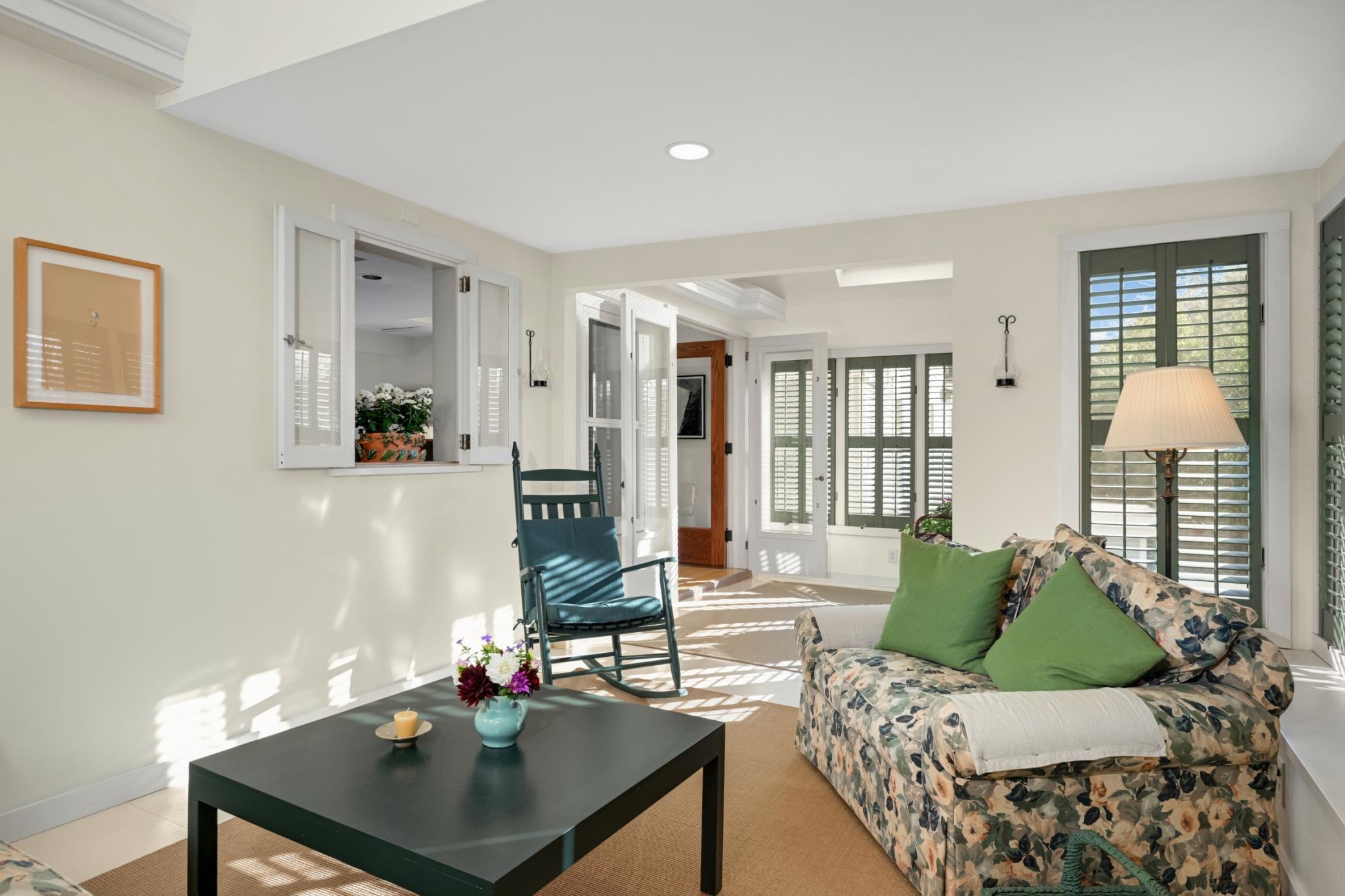 View of Residential at 3314 Holmes Avenue, Minneapolis MN 55408, Minneapolis (34 of 78) - Mike Wilen | Minnesota Team Real Estate