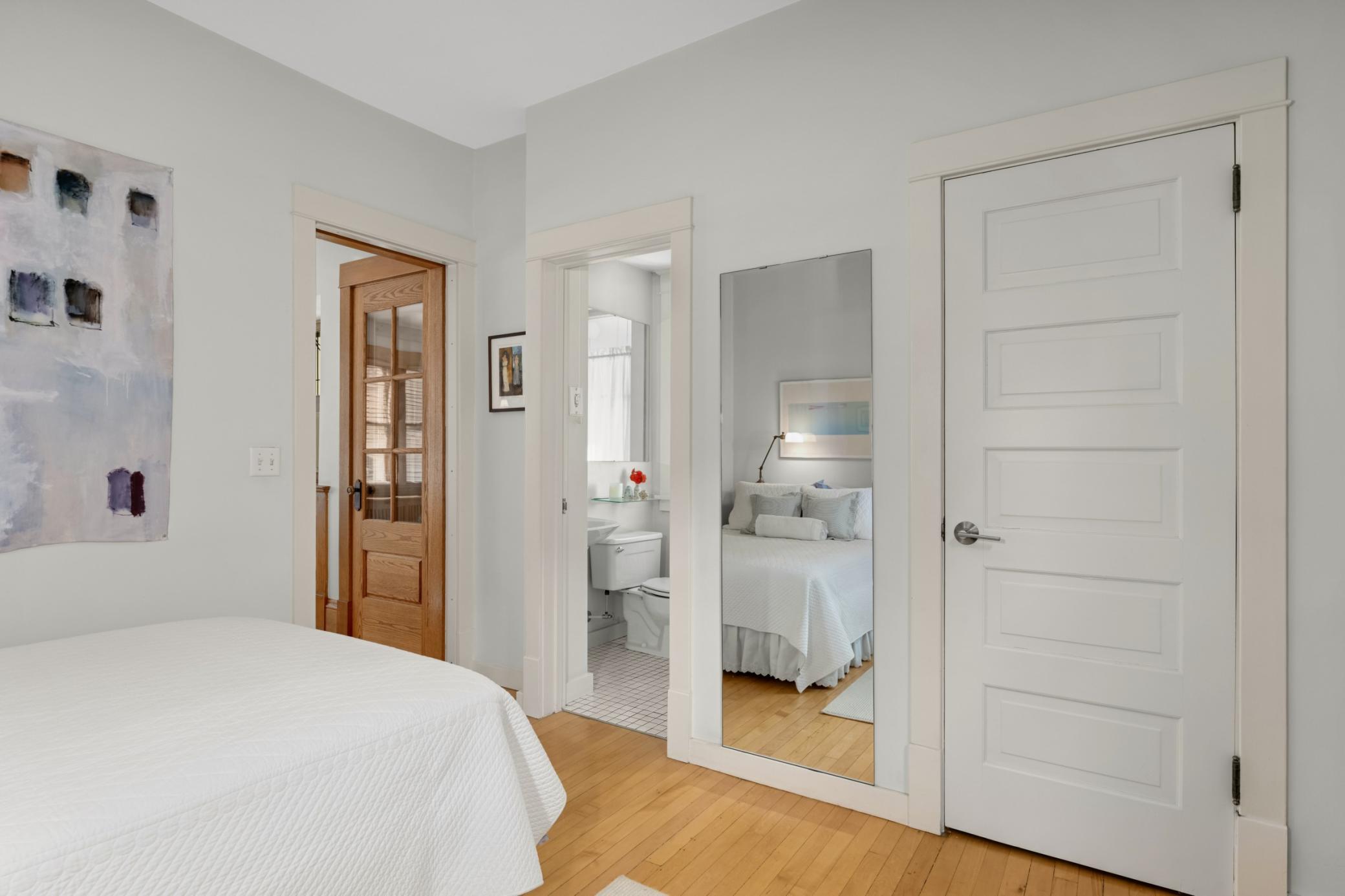 View of Residential at 3314 Holmes Avenue, Minneapolis MN 55408, Minneapolis (19 of 78) - Mike Wilen | Minnesota Team Real Estate