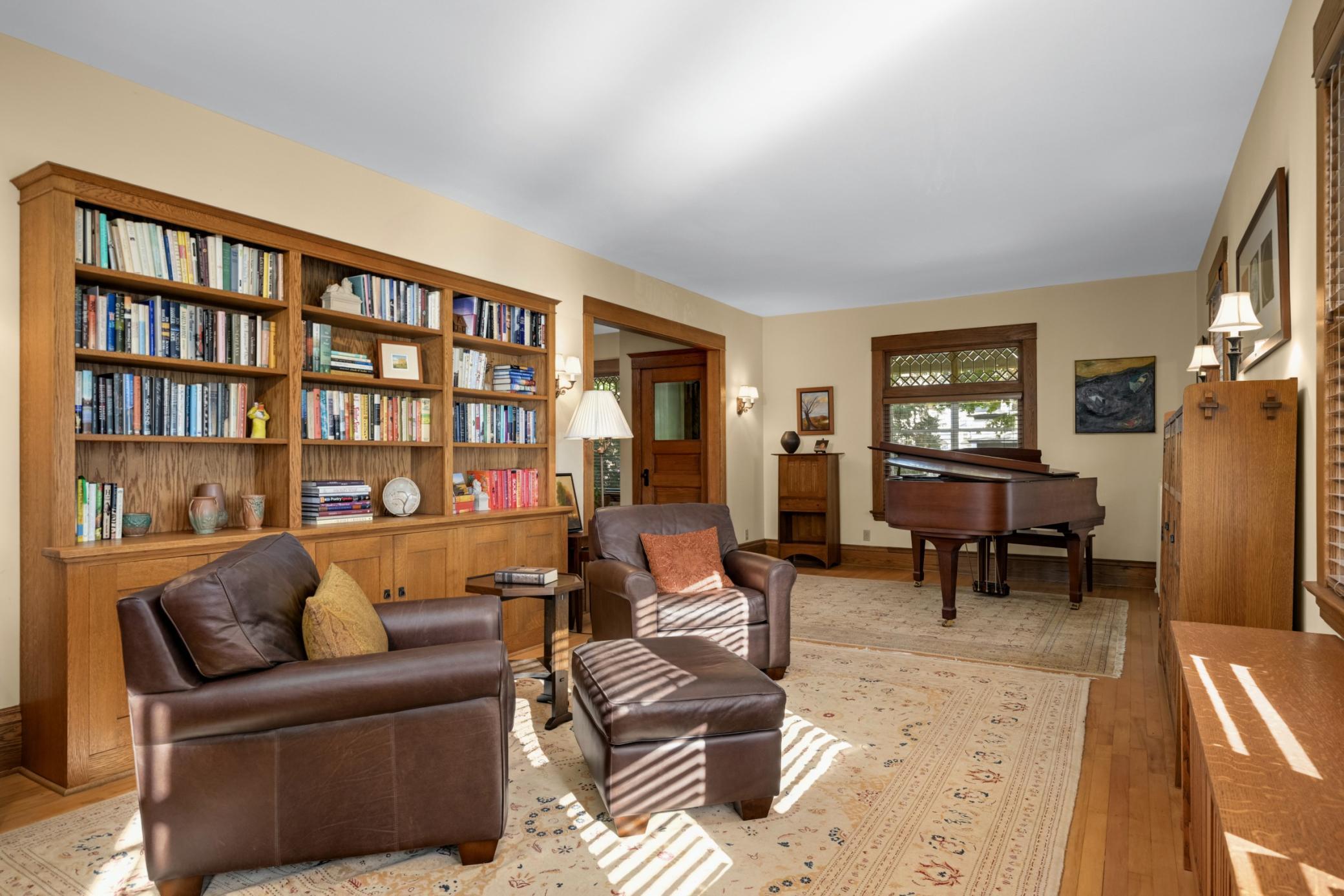 View of Residential at 3314 Holmes Avenue, Minneapolis MN 55408, Minneapolis (14 of 78) - Mike Wilen | Minnesota Team Real Estate