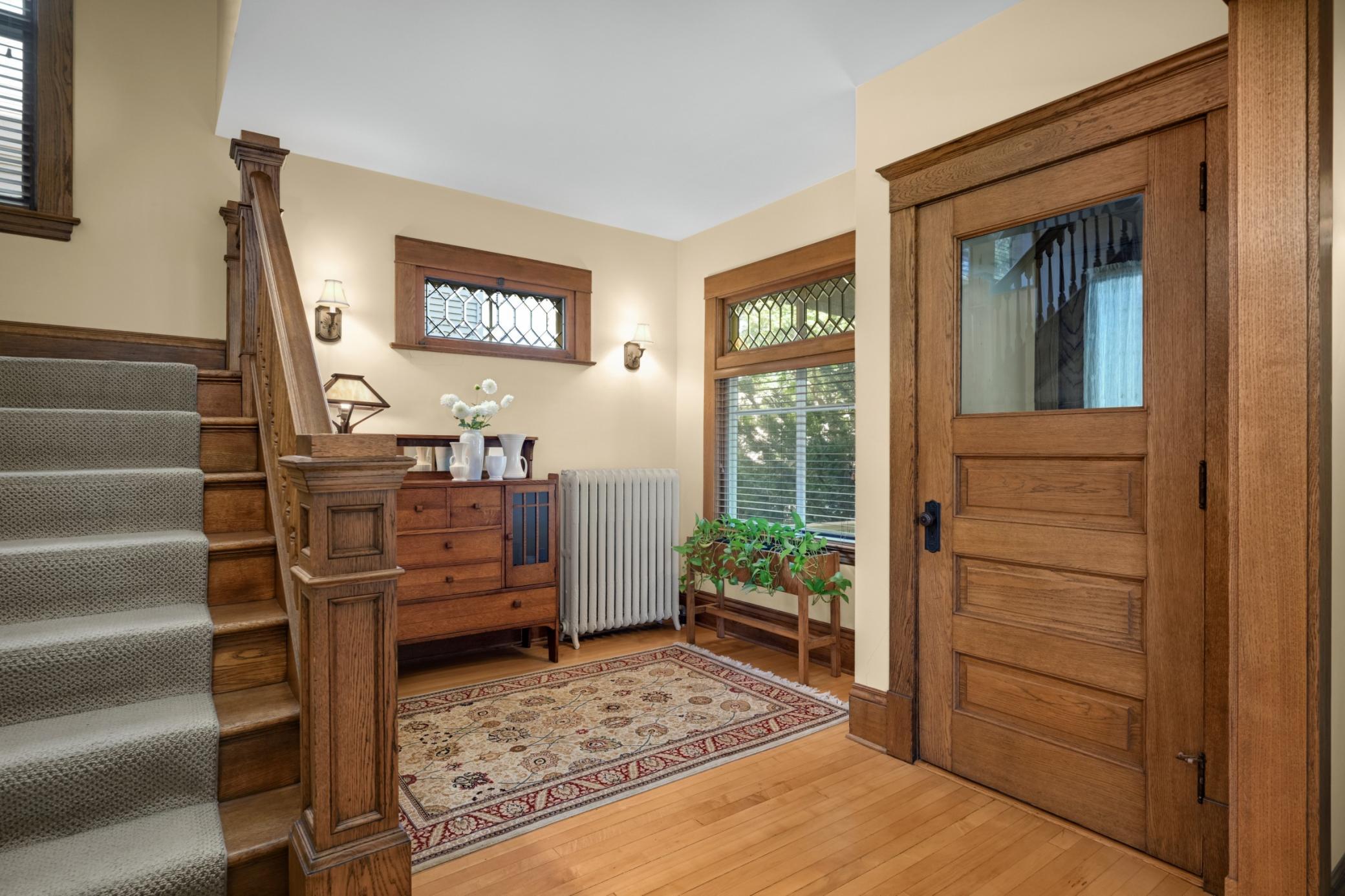 View of Residential at 3314 Holmes Avenue, Minneapolis MN 55408, Minneapolis (13 of 78) - Mike Wilen | Minnesota Team Real Estate