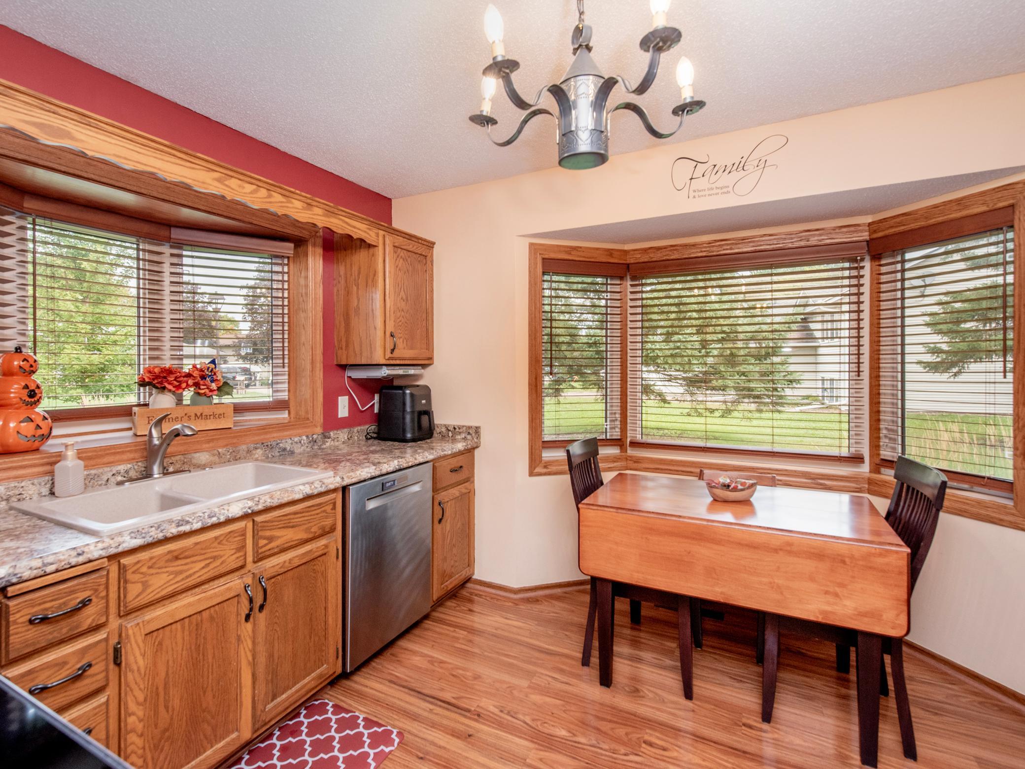 View of Residential at 1466 Laurel Avenue, Saint Paul Park MN 55071, Saint Paul Park (28 of 63) - Mike Wilen | Minnesota Team Real Estate