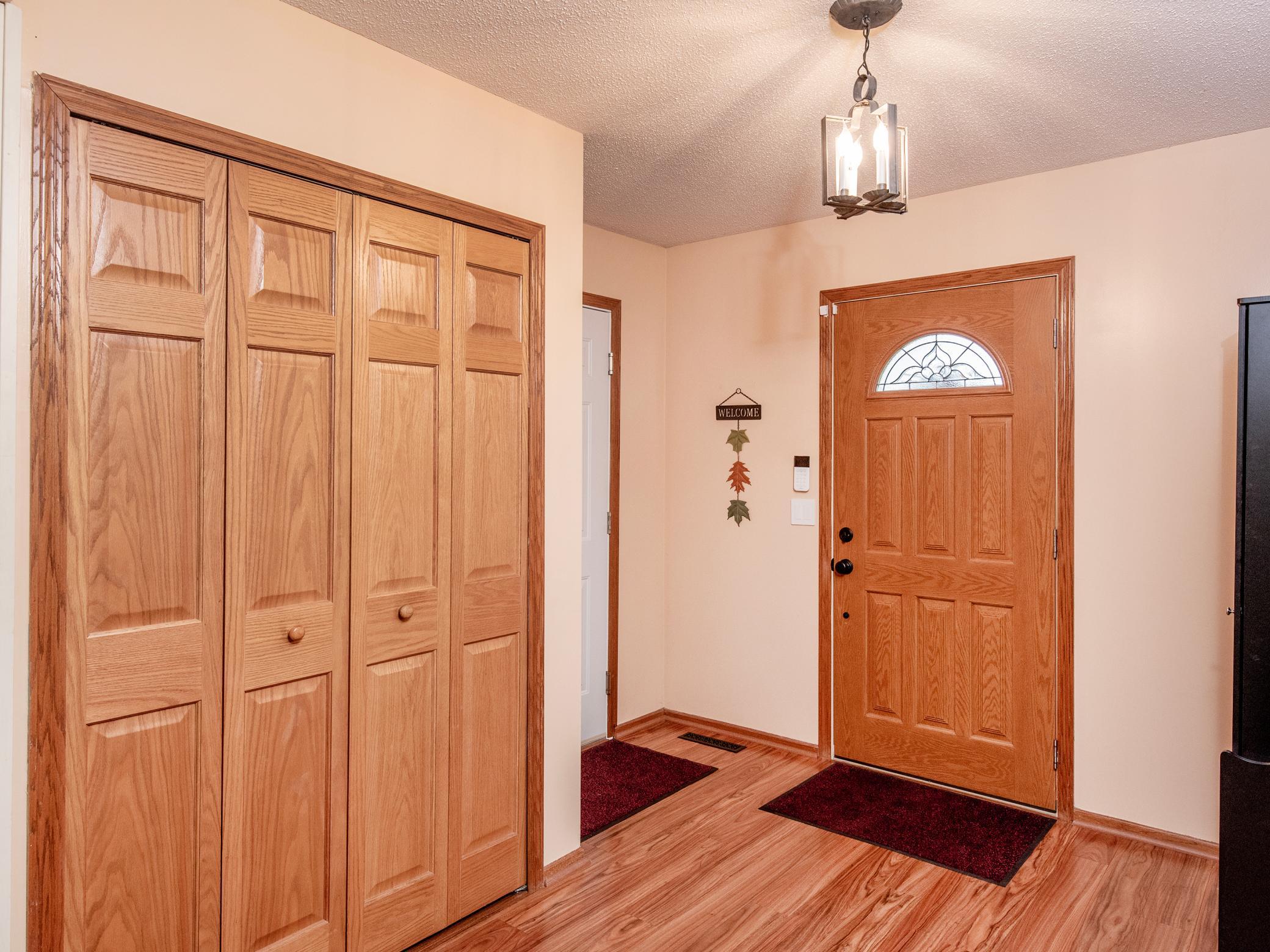 View of Residential at 1466 Laurel Avenue, Saint Paul Park MN 55071, Saint Paul Park (23 of 63) - Mike Wilen | Minnesota Team Real Estate