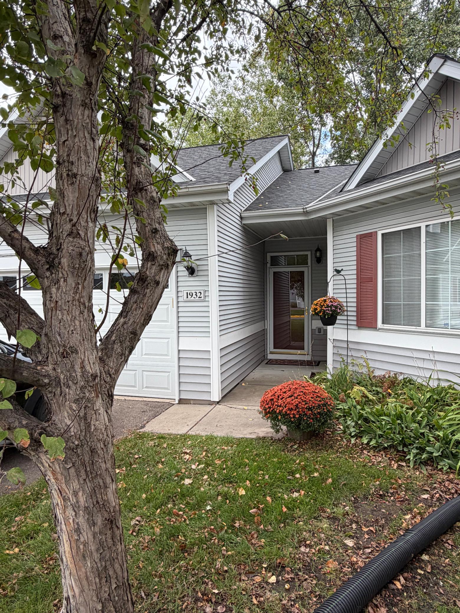 View of Residential at 1932 Christensen Avenue, West Saint Paul MN 55118, West Saint Paul (3 of 41) - Mike Wilen | Minnesota Team Real Estate