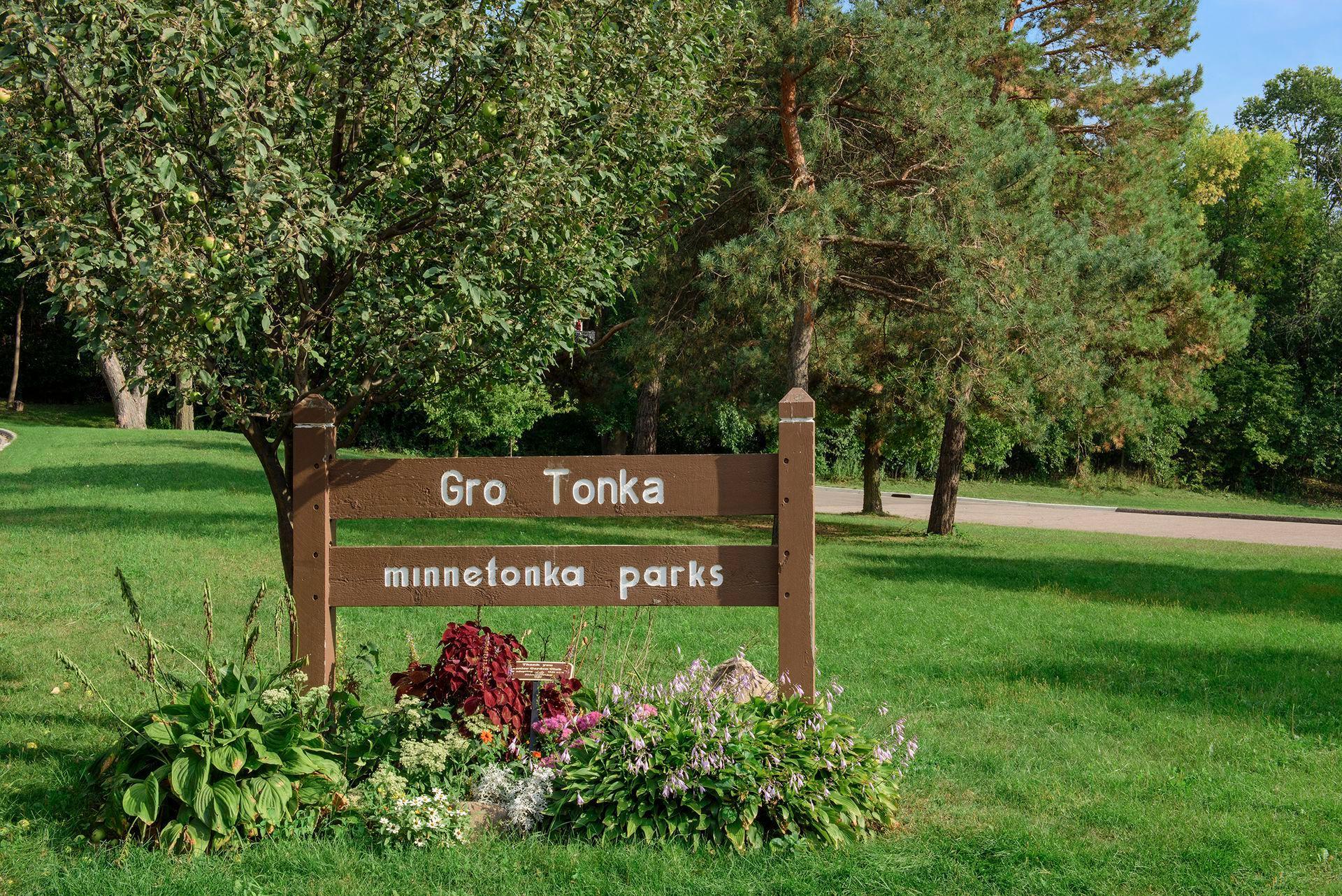 View of Residential at 3419 Groveland Lane, Minnetonka MN 55345, Minnetonka (38 of 46) - Mike Wilen | Minnesota Team Real Estate