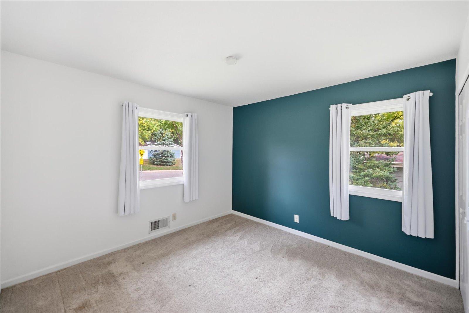 View of Residential at 4409 Poplar Bridge Road, Bloomington MN 55437, Bloomington (20 of 46) - Mike Wilen | Minnesota Team Real Estate