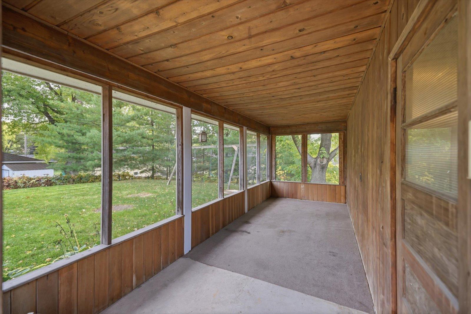 View of Residential at 4409 Poplar Bridge Road, Bloomington MN 55437, Bloomington (43 of 46) - Mike Wilen | Minnesota Team Real Estate