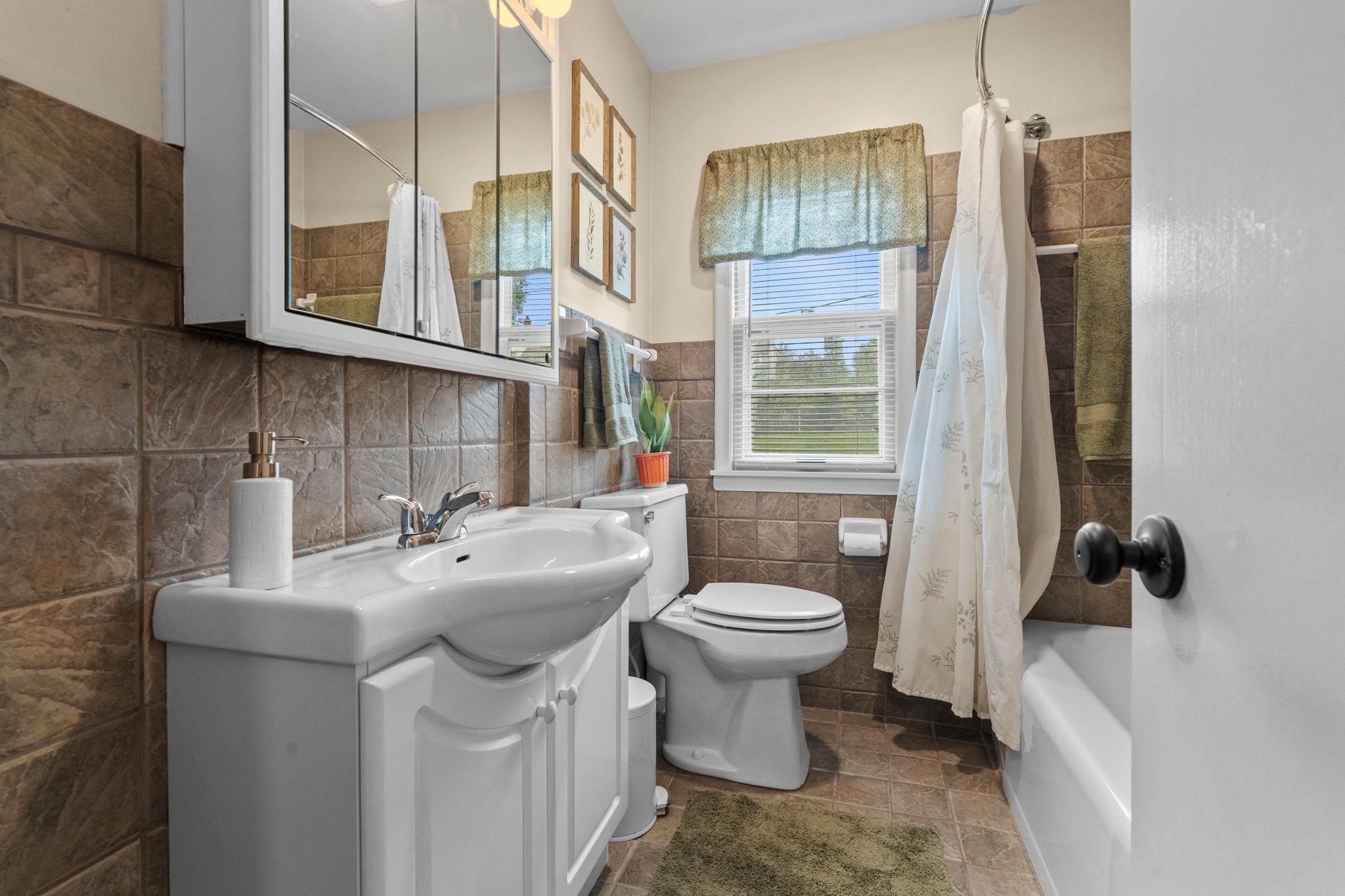 View of Residential at 280 Winona Street, Saint Paul MN 55107, Saint Paul (21 of 46) - Mike Wilen | Minnesota Team Real Estate