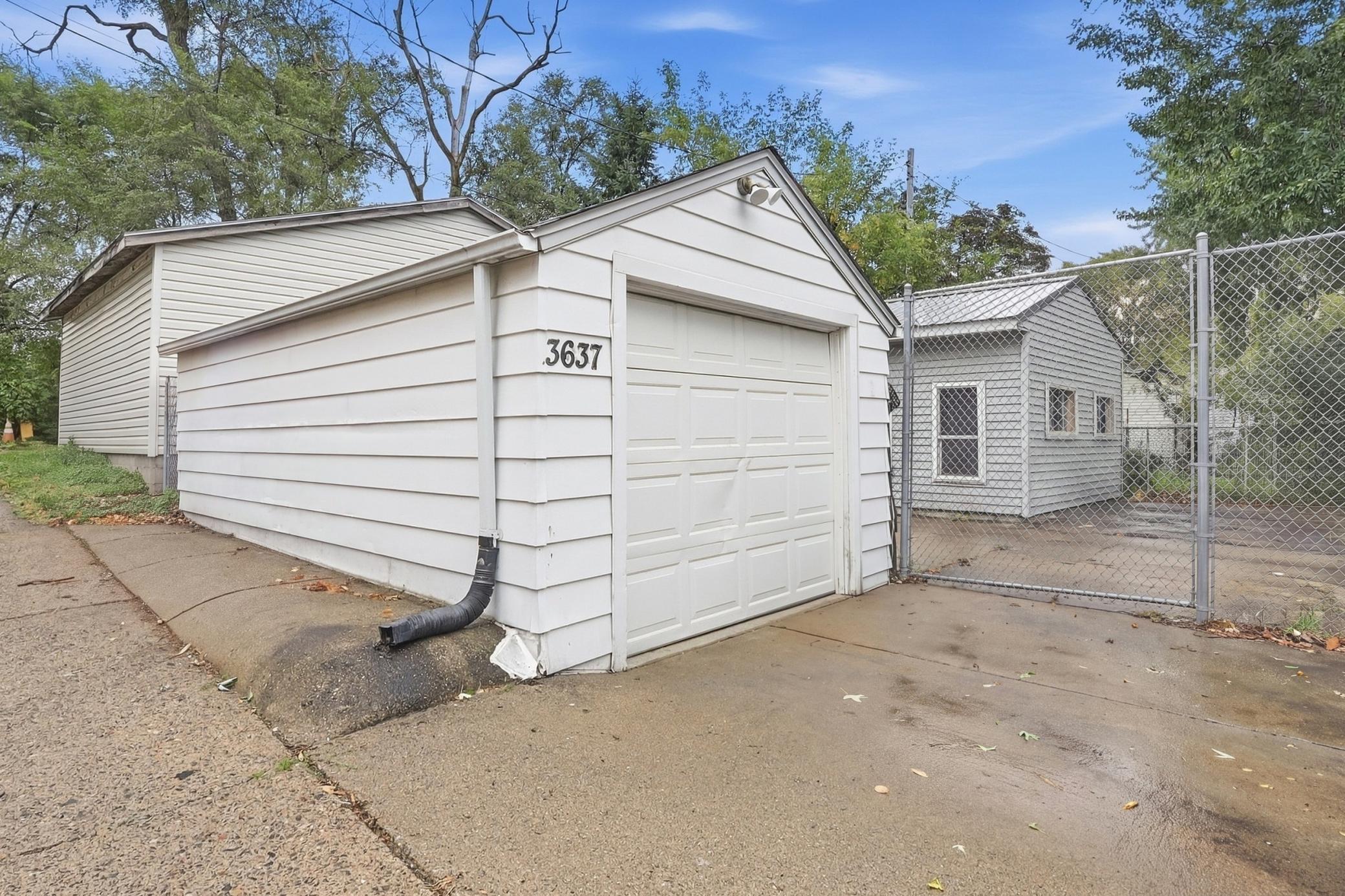 View of Residential at 3637 23rd Avenue, Minneapolis MN 55407, Minneapolis (41 of 49) - Mike Wilen | Minnesota Team Real Estate