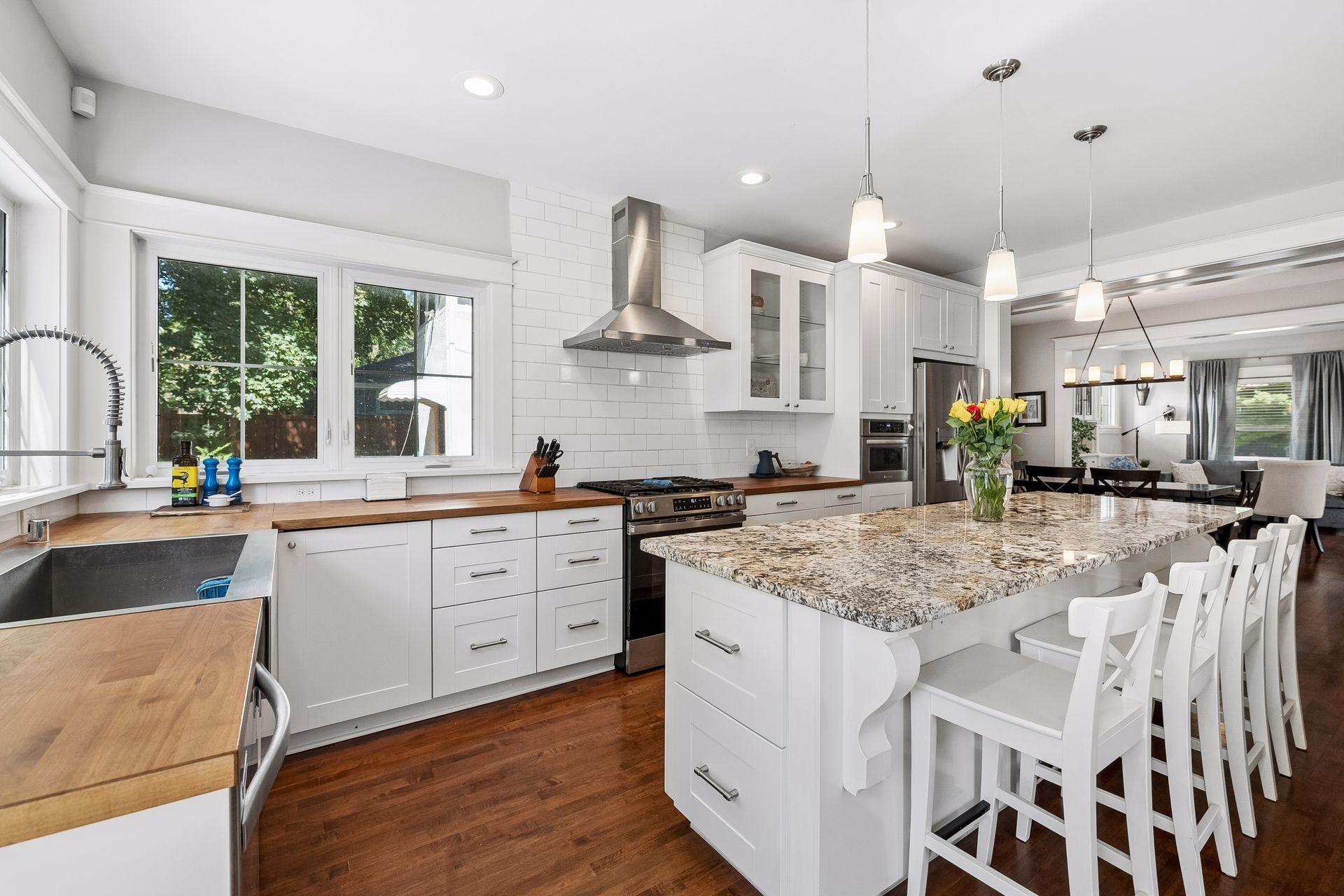 View of Residential at 4624 Xerxes Avenue, Minneapolis MN 55410, Minneapolis (18 of 46) - Mike Wilen | Minnesota Team Real Estate