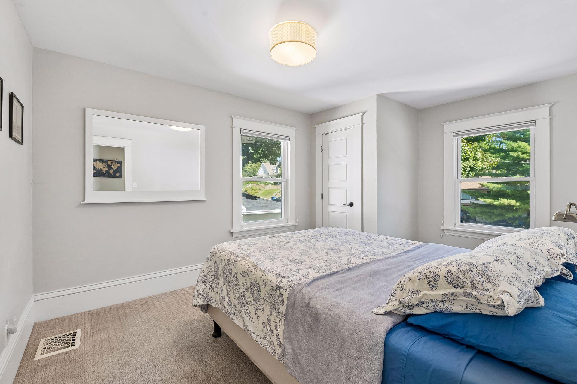 View of Residential at 4624 Xerxes Avenue, Minneapolis MN 55410, Minneapolis (29 of 46) - Mike Wilen | Minnesota Team Real Estate