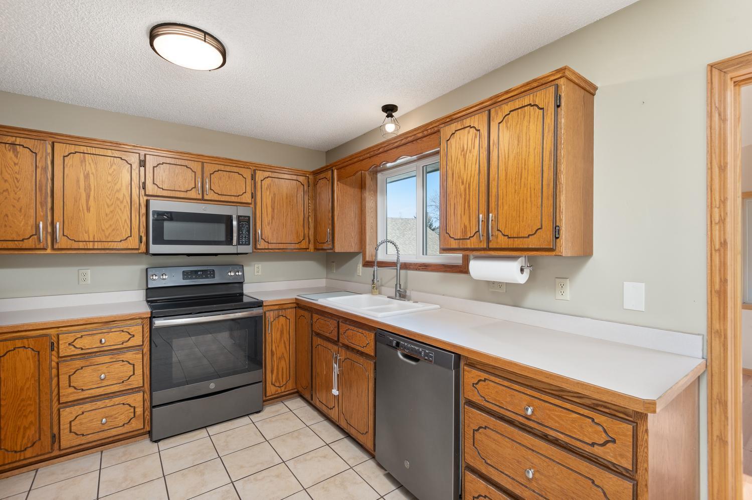 View of Residential at 7614 Labeaux Avenue, Otsego MN 55301, Otsego (9 of 28) - Mike Wilen | Minnesota Team Real Estate